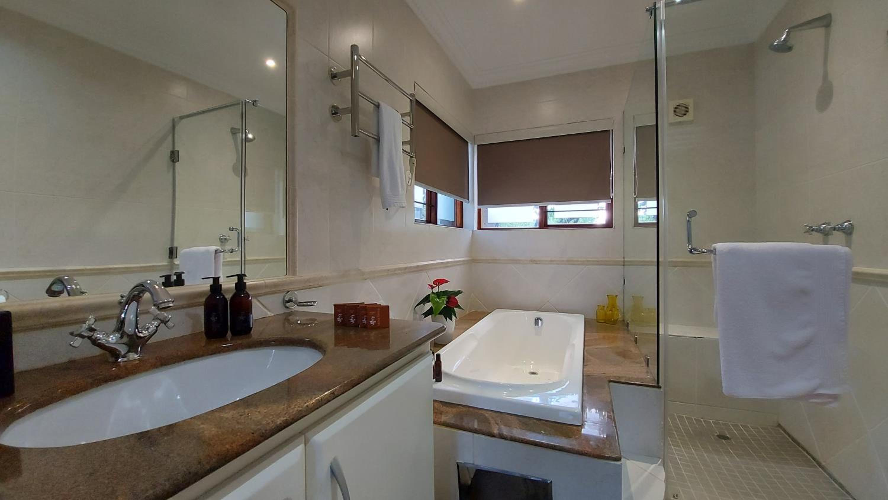 Matumi Golf Lodge