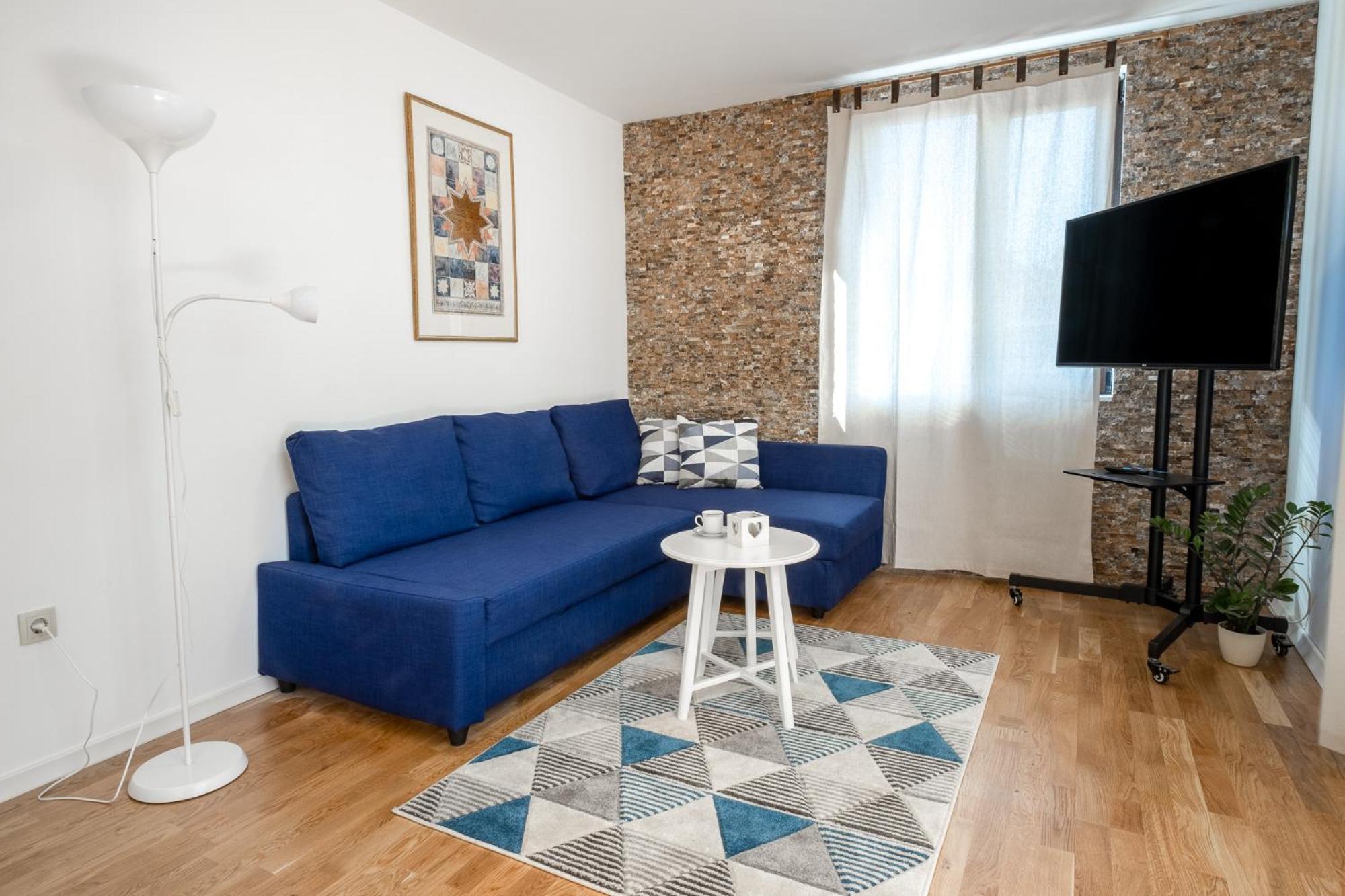 Bendida Central view 3