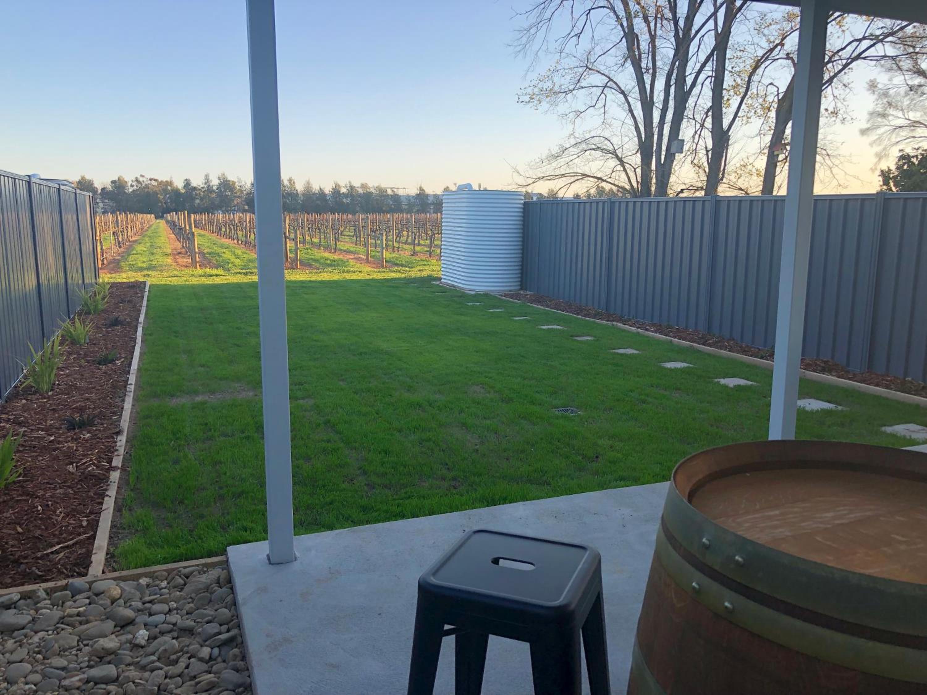 Milawa Vineyard Views - Guesthouse 2