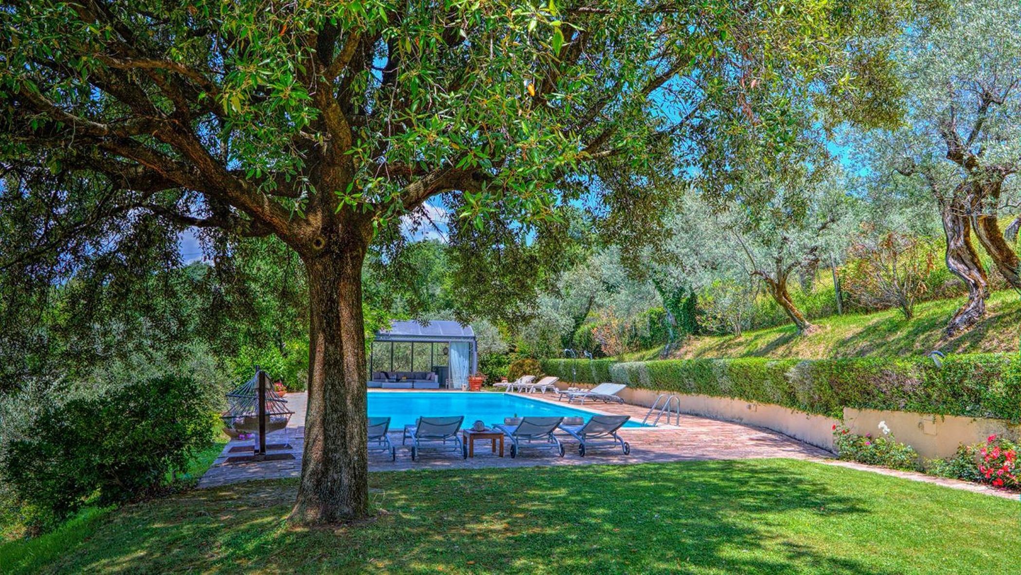Casa Degli Oleandri 8, Emma Villas view 2