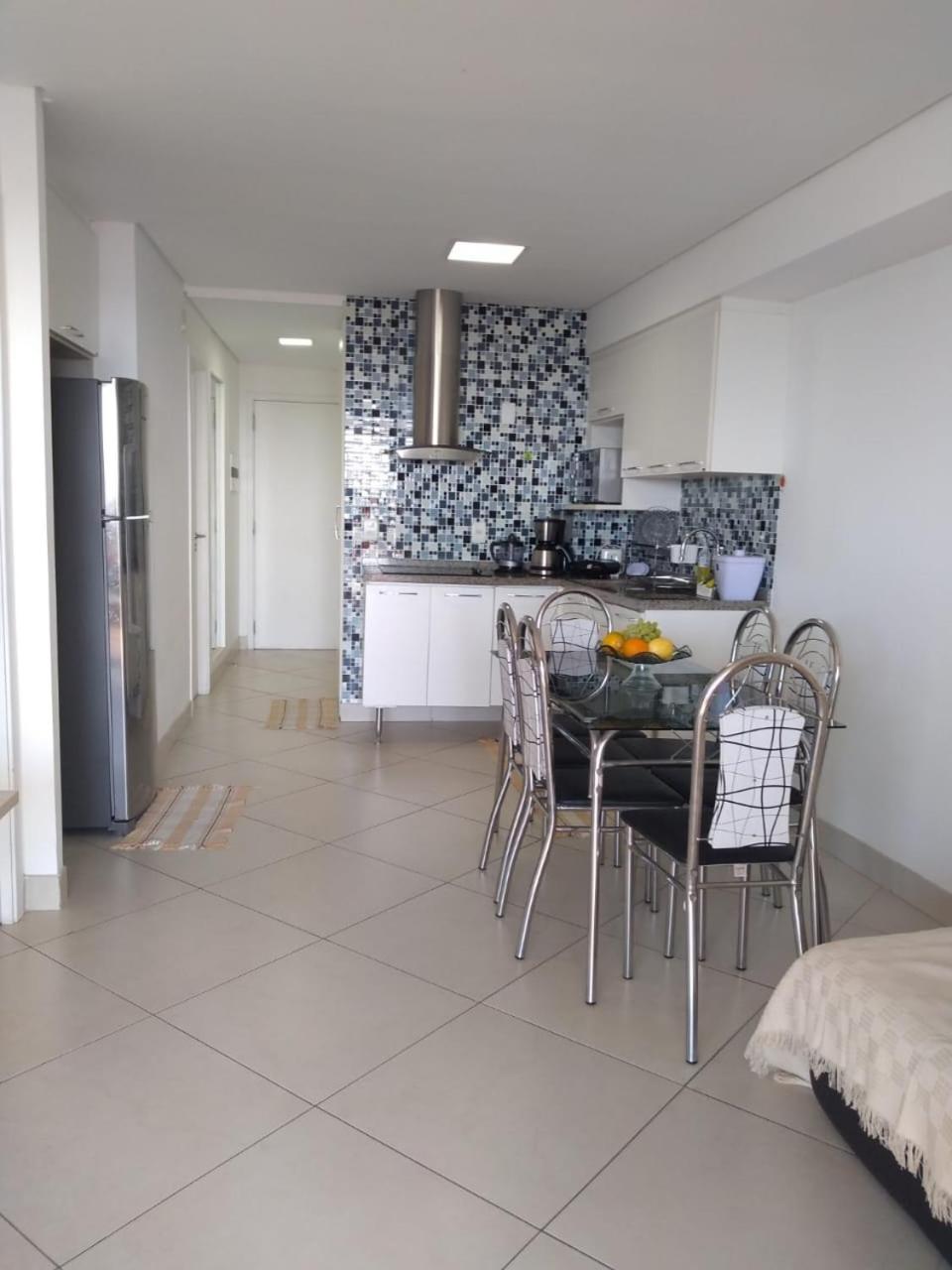Alugo Temporada apartamento frente ao mar de Fortaleza vista panorâmica do Mar