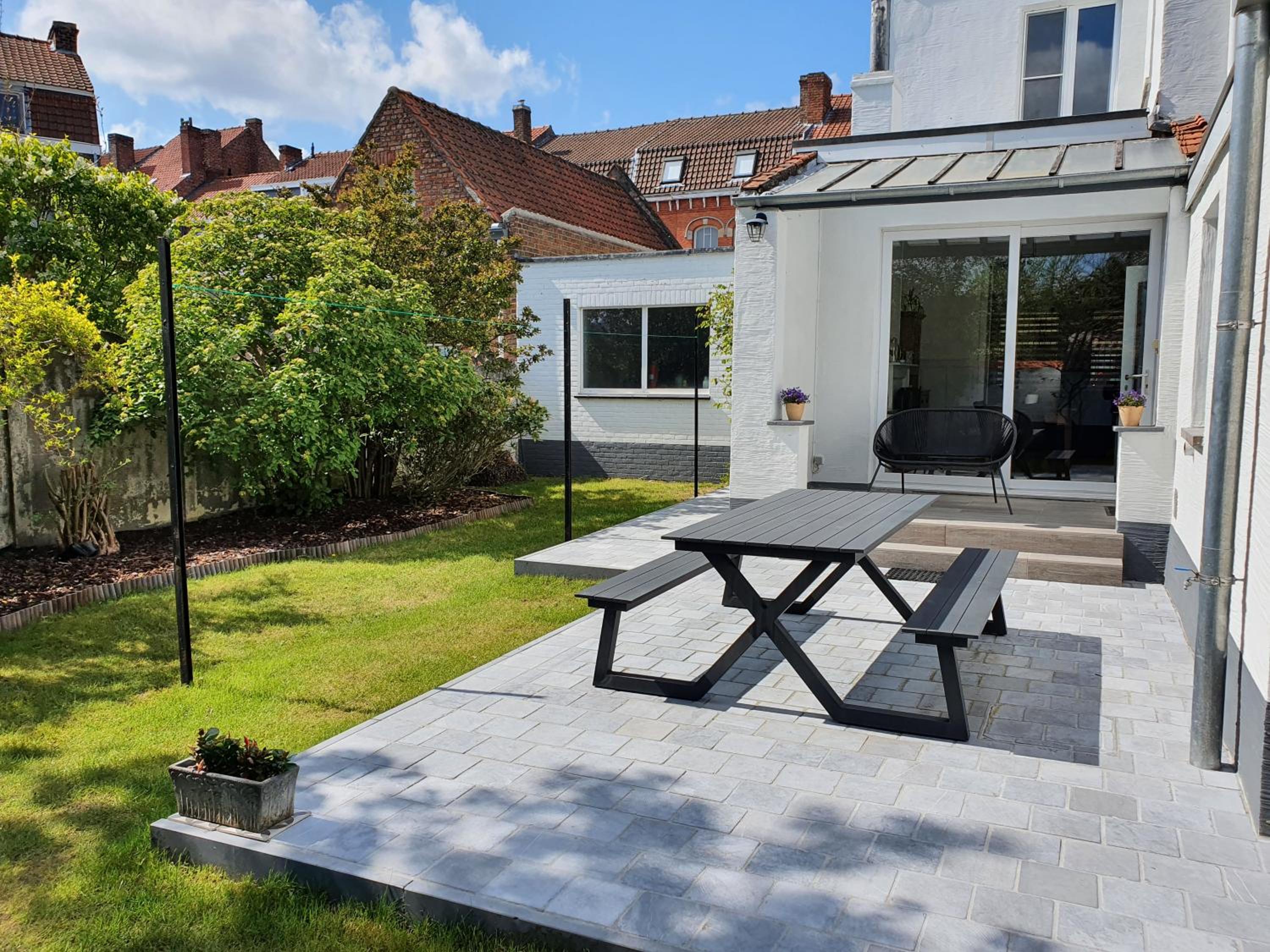 Trendy, authentieke woning met groot terras en tuin