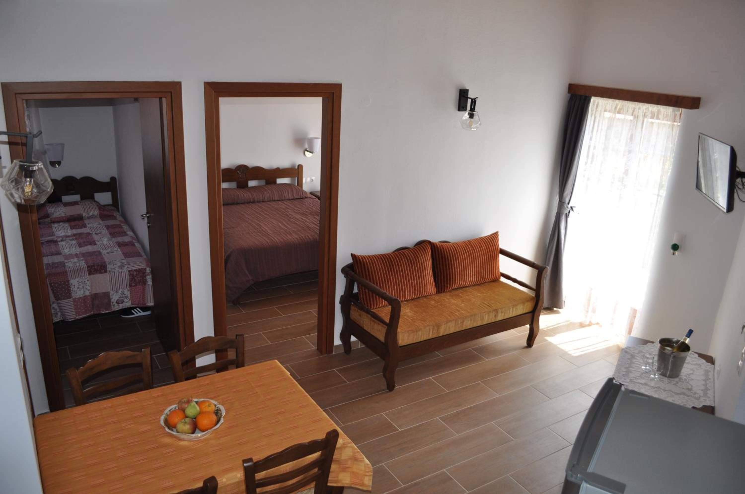 Vrachos Villas