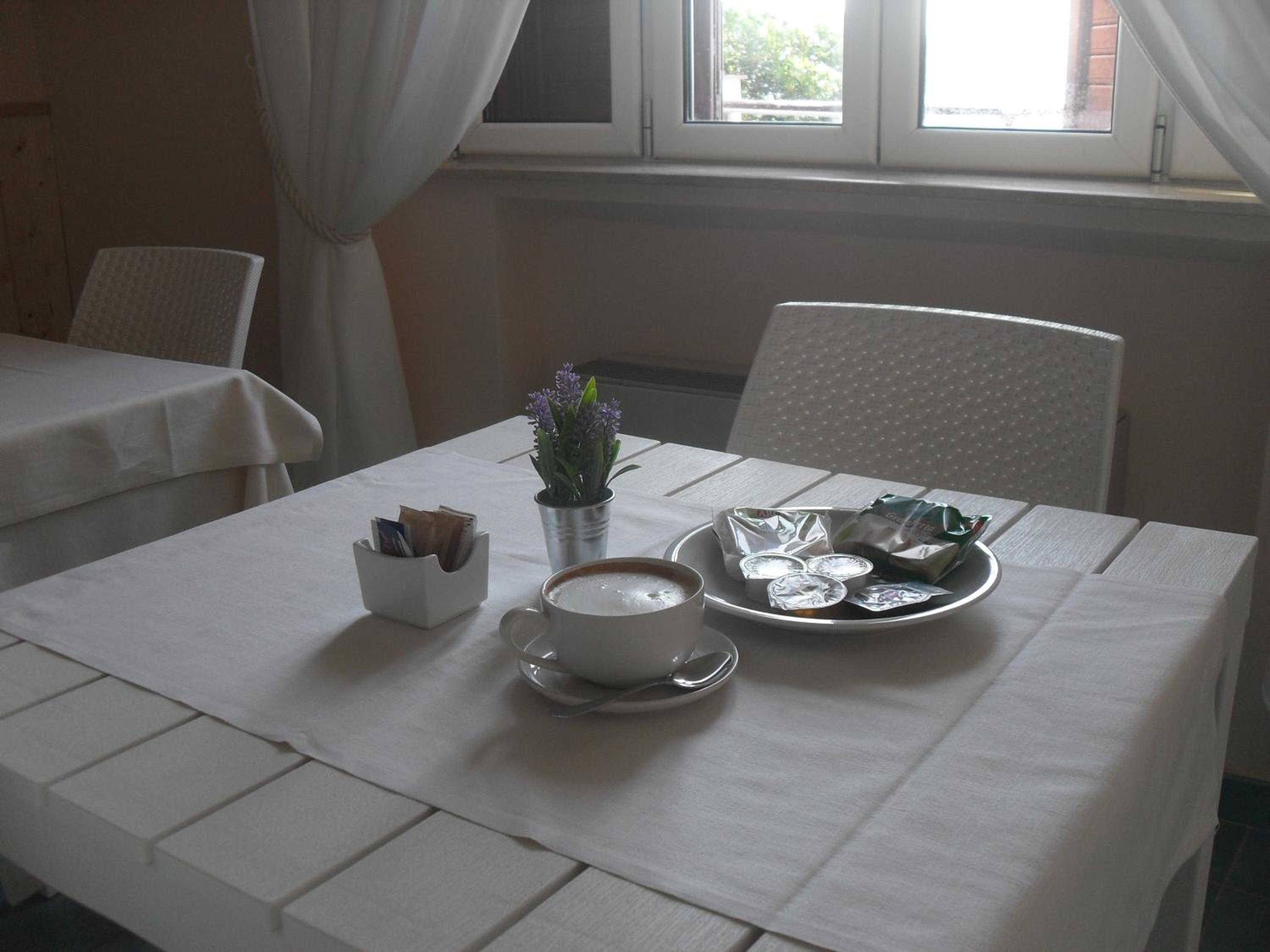 Photo 38