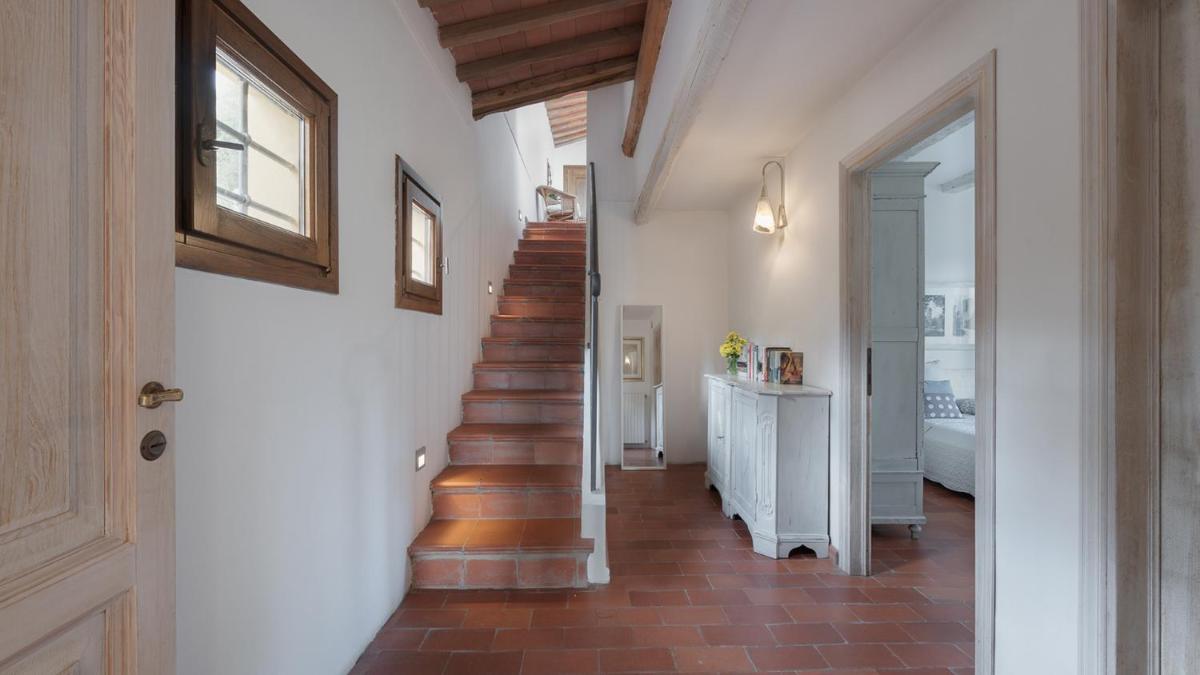 OTTOPINI 8, Emma Villas view 2