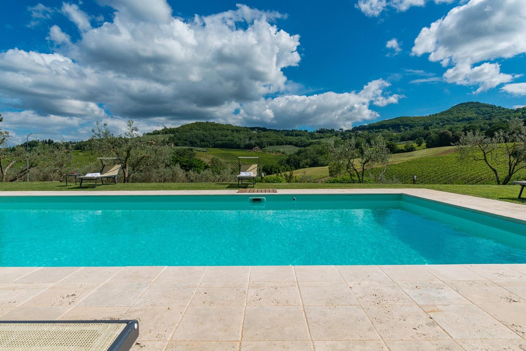 Podere Pisinano 8&2 Emma Villas view 5