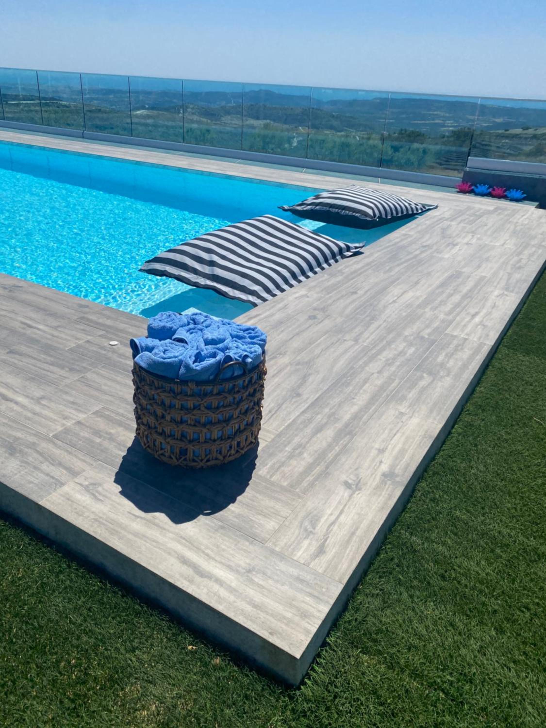 Kasparis View Residence