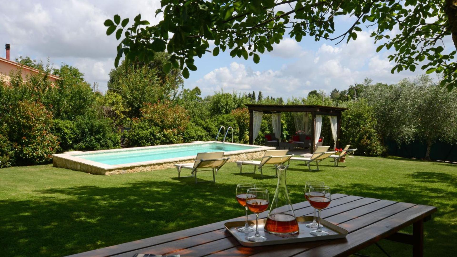 Sferracavalli 4, Emma Villas view 2