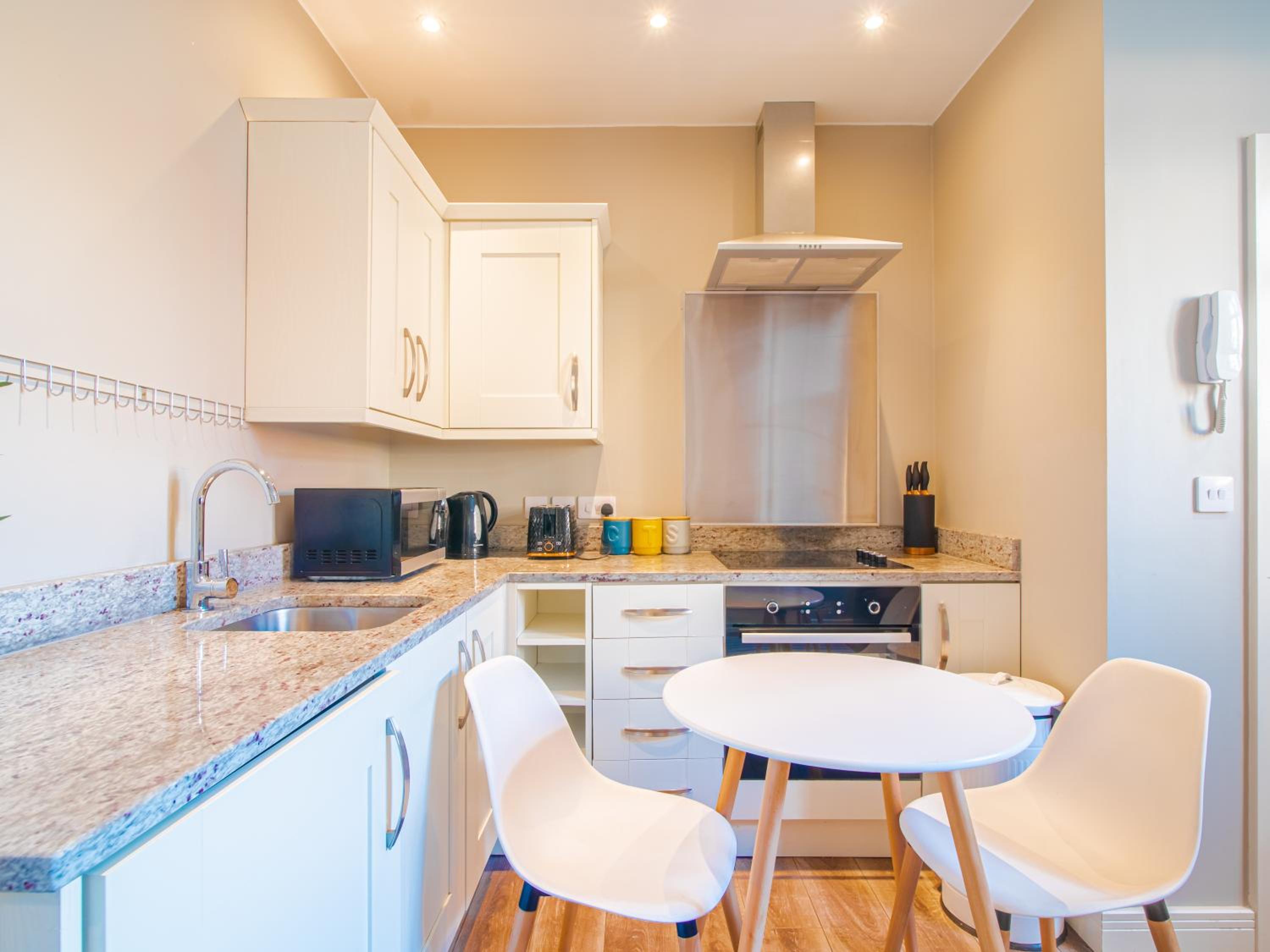 Photo 68
