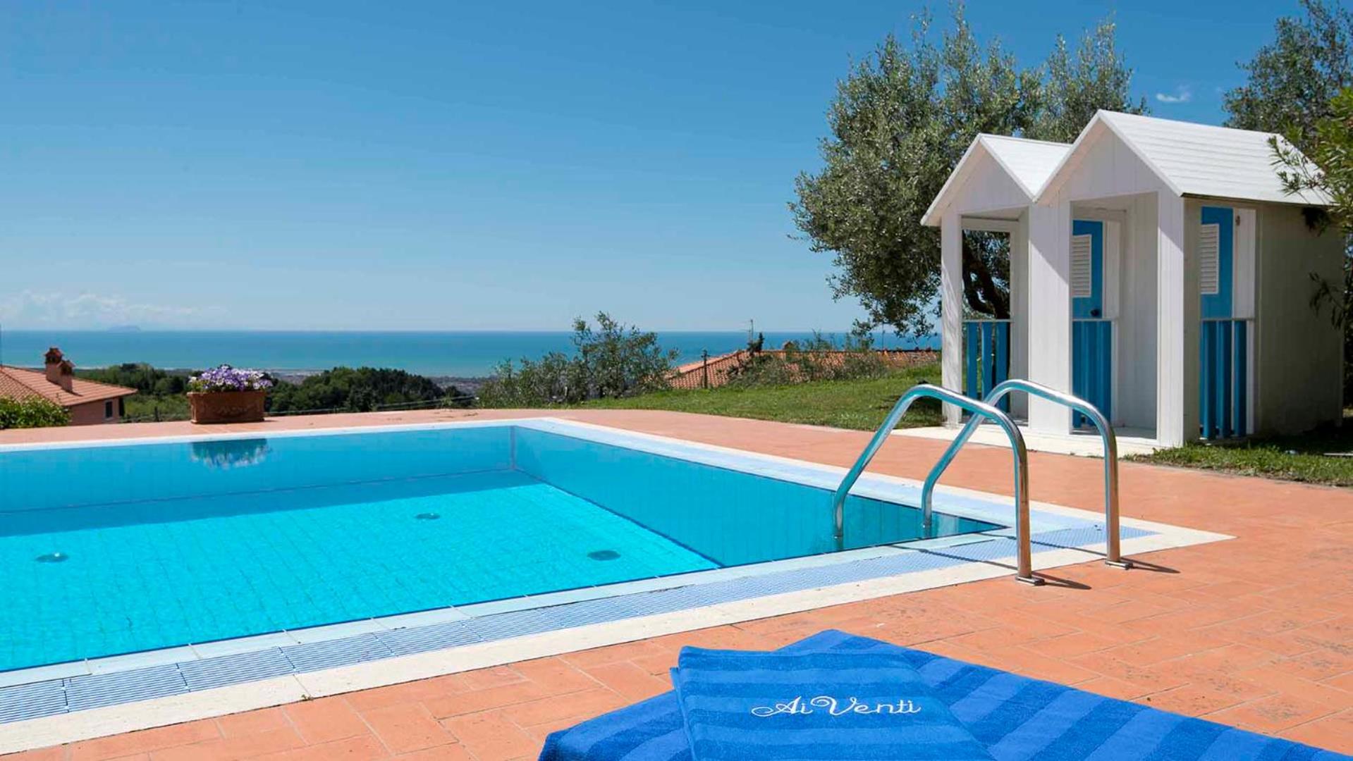 VILLA AI VENTI 8, Emma Villas view 3