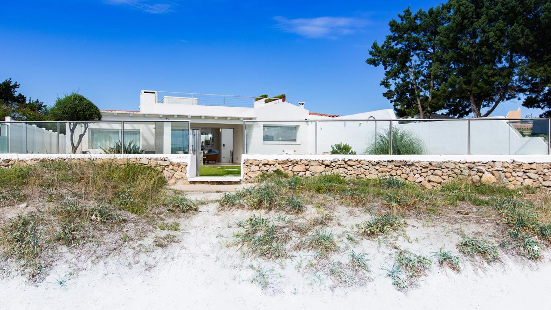 Villa Amar 4, Emma Villas view 3
