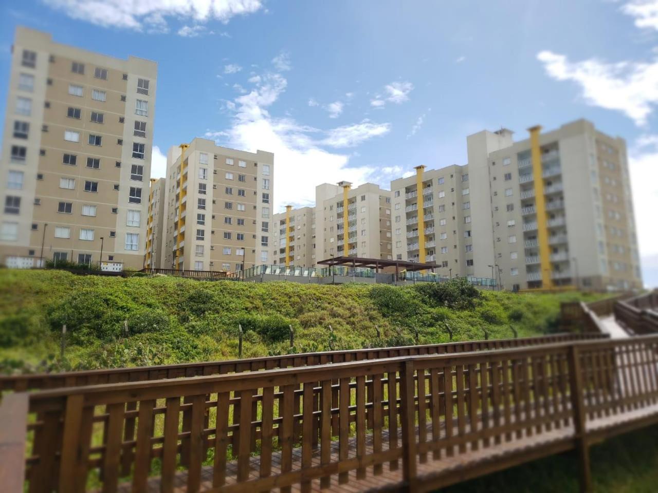 Apartamento CONFORT CLUB FRENTE MAR completo.