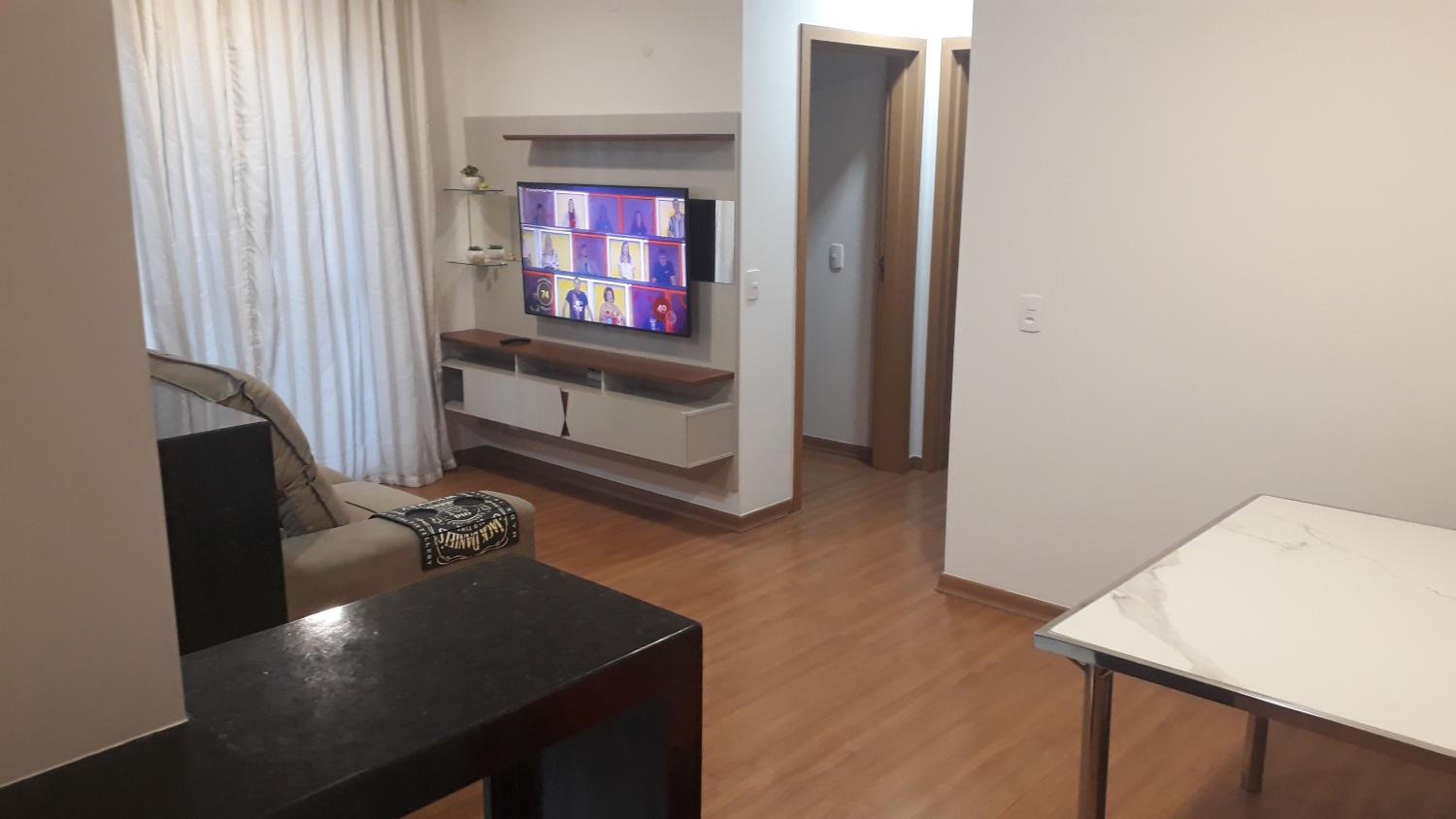 Apartamento CONFORT CLUB FRENTE MAR completo.