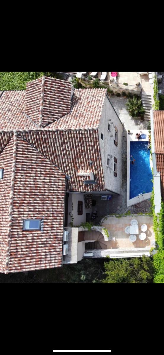 Luxury Stone Villa view 5