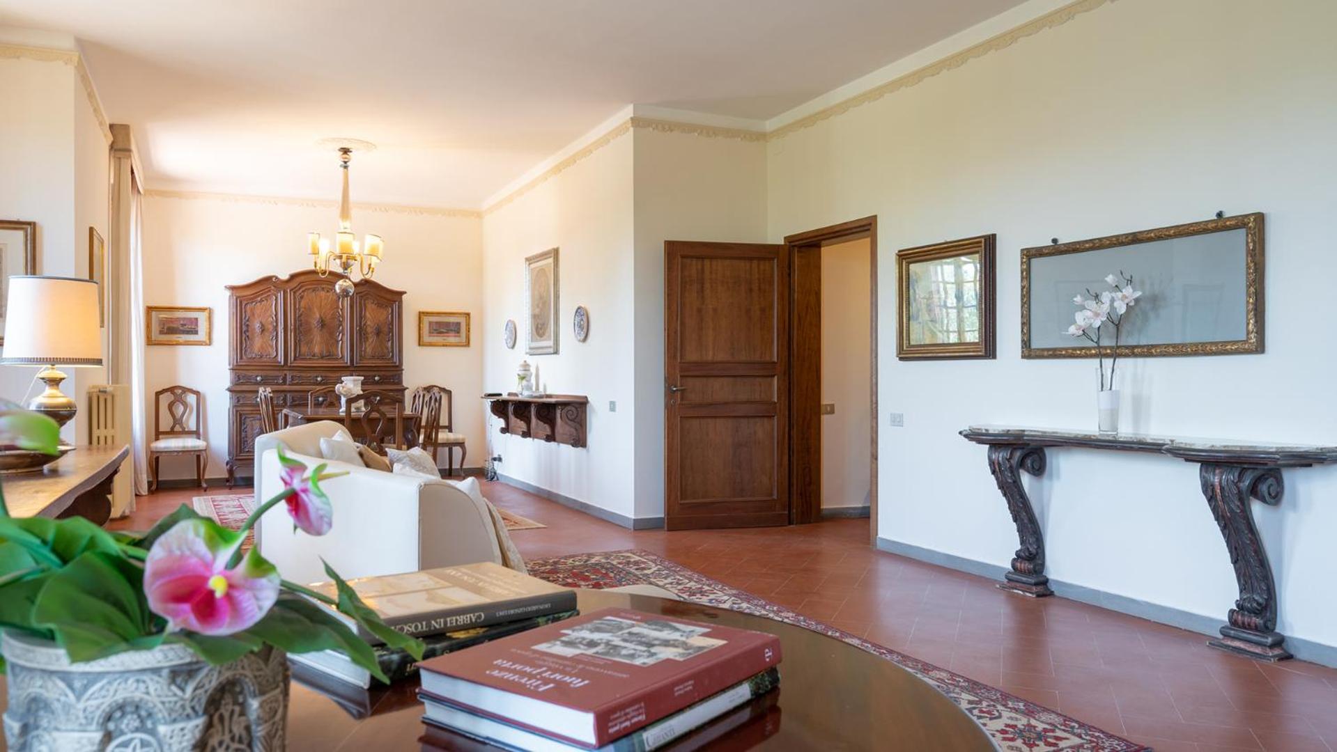 Villa Fiorentini 10, Emma Villas