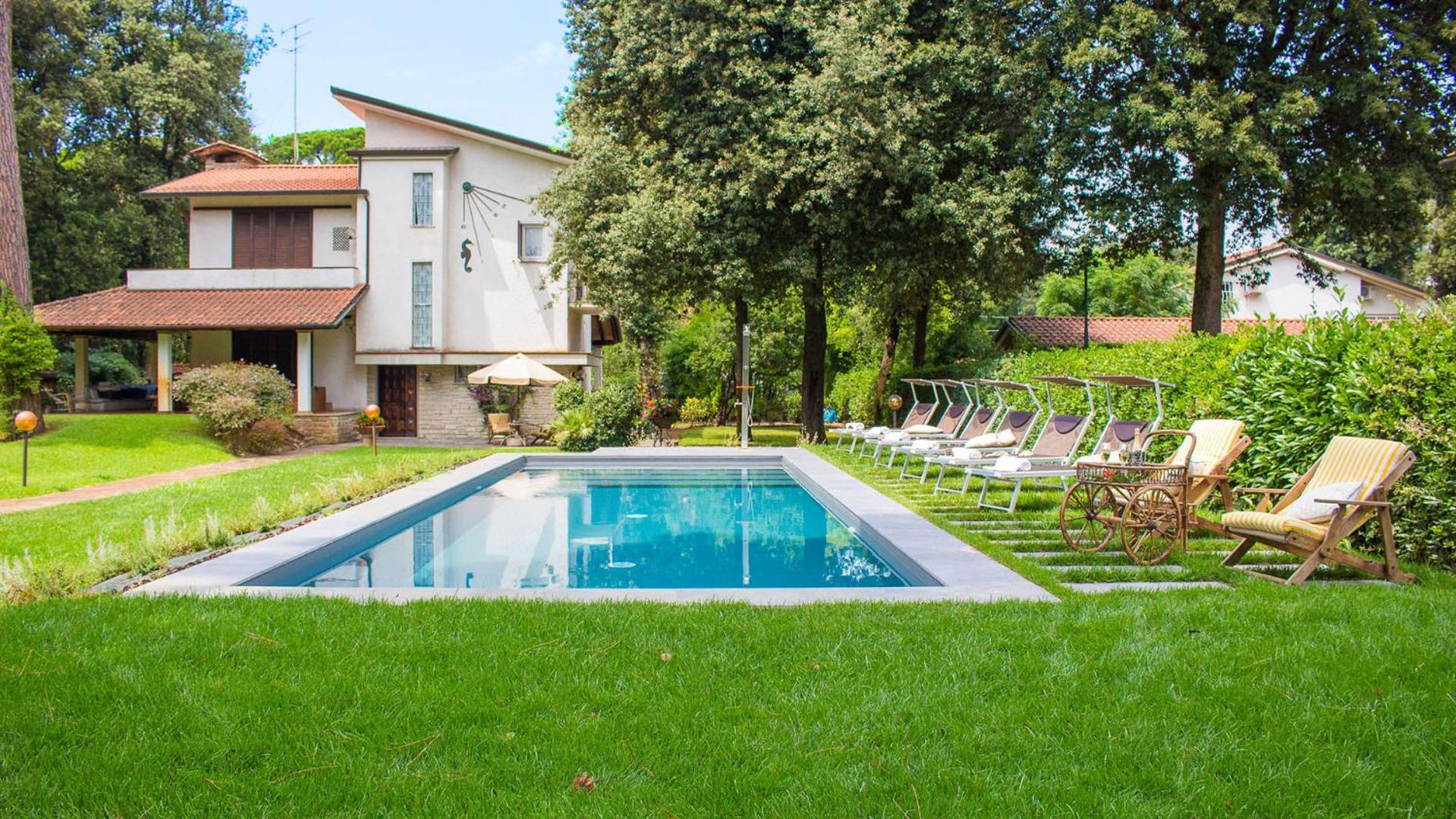VILLA LA MERIDIANA 8&1, Emma Villas view 4