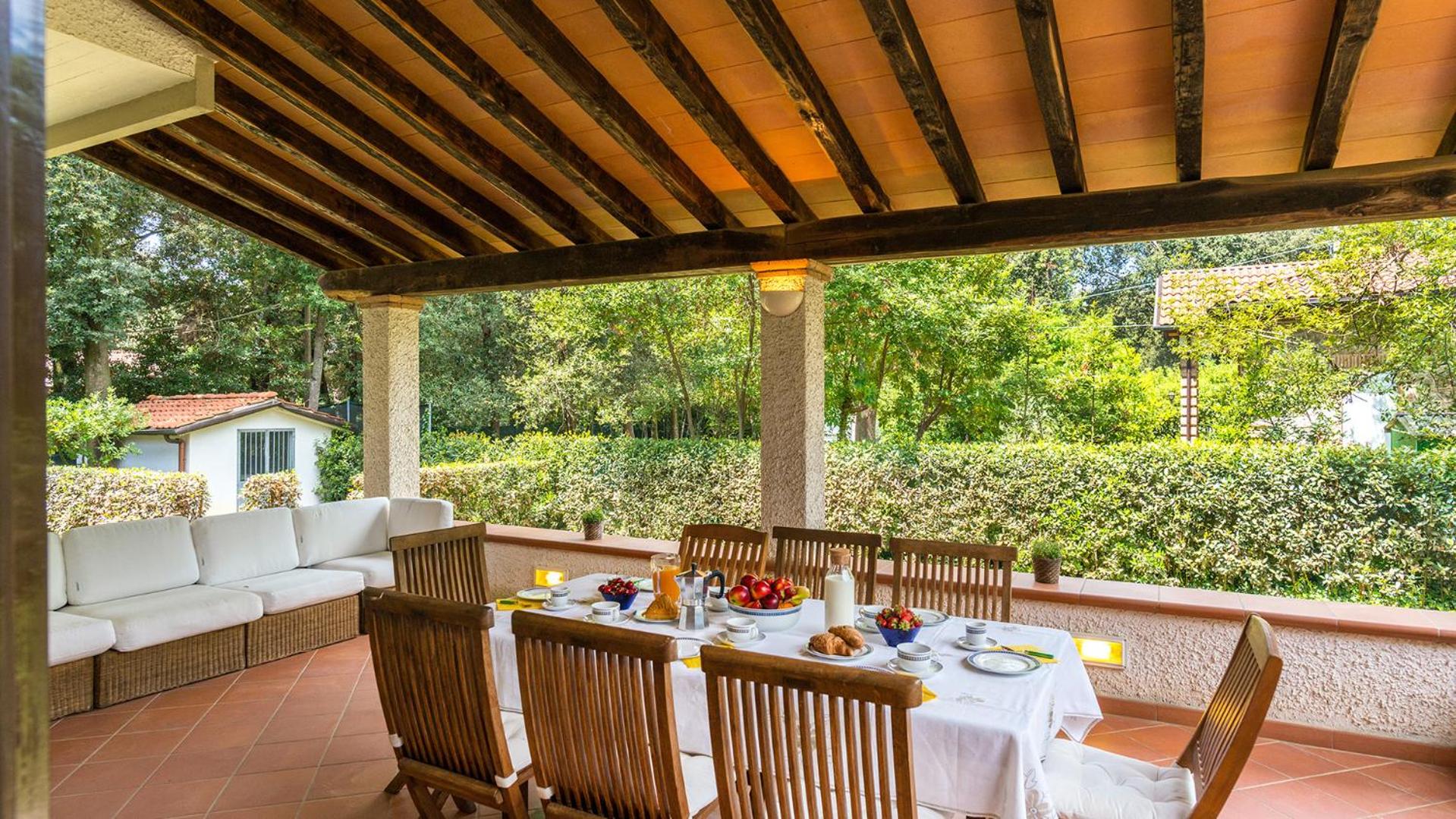 VILLA LA MERIDIANA 8&1, Emma Villas view 5