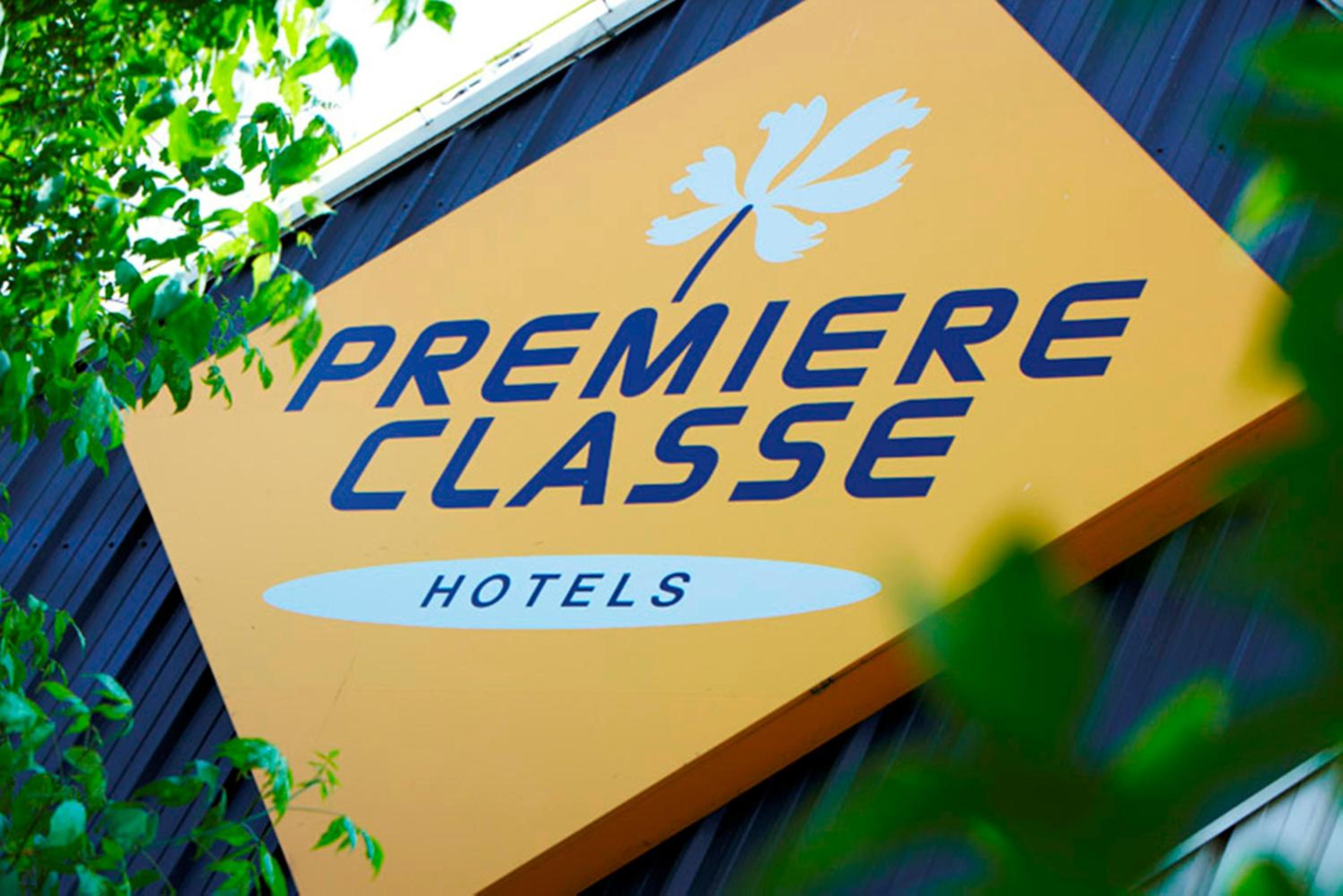 Vitrolles Vacations - Premiere Classe Aeroport Marseille - Property Image 1