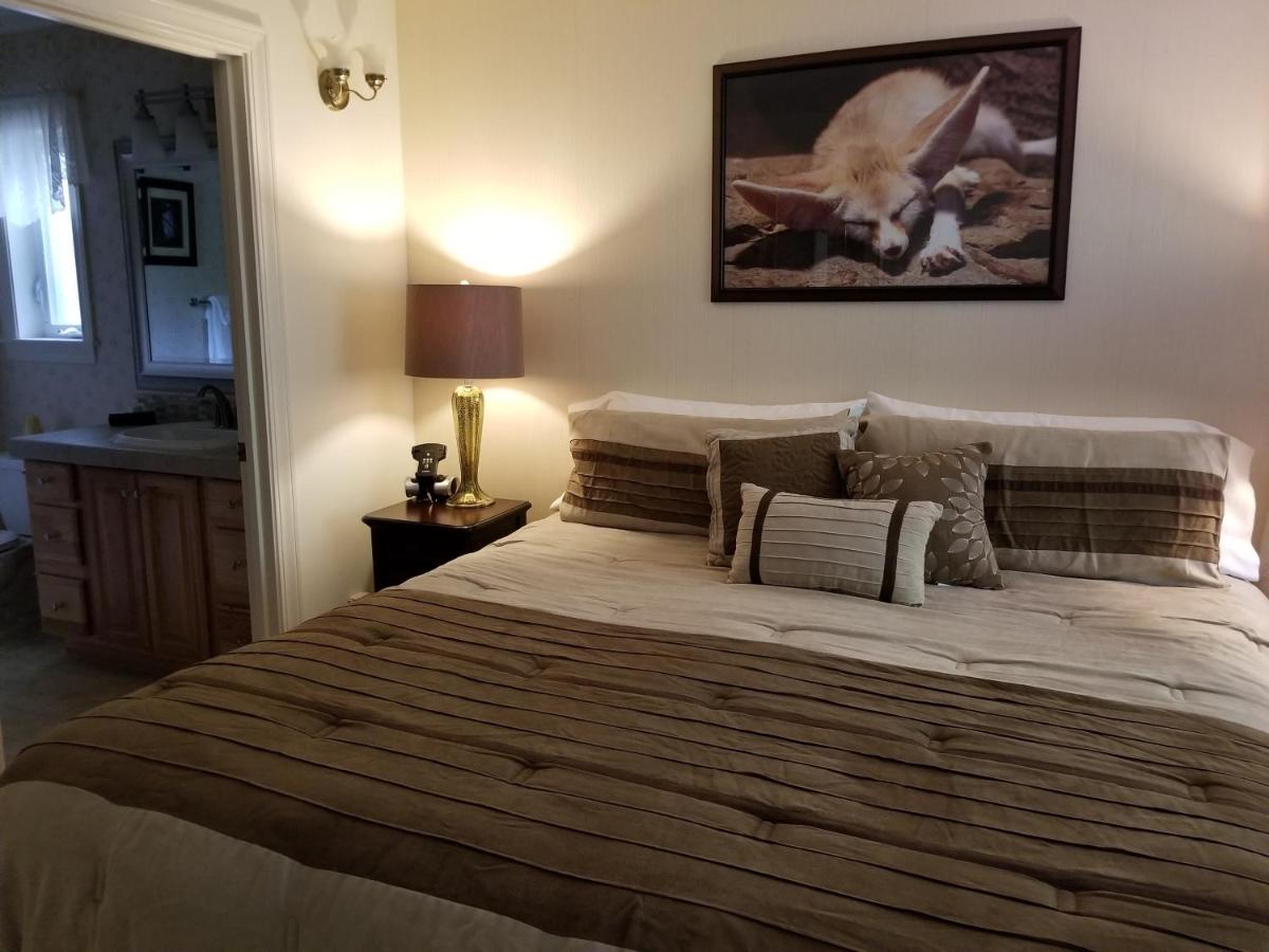 Fox Den Bed & Breakfast