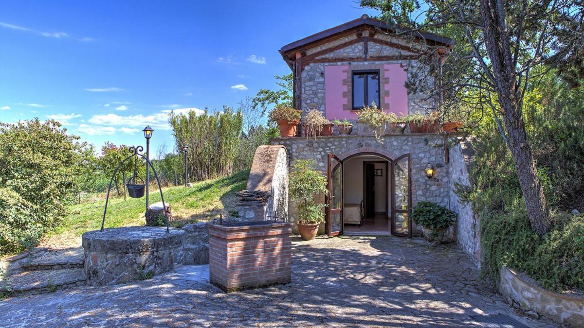 VILLA POGGIENTE 15&2, Emma Villas view 4