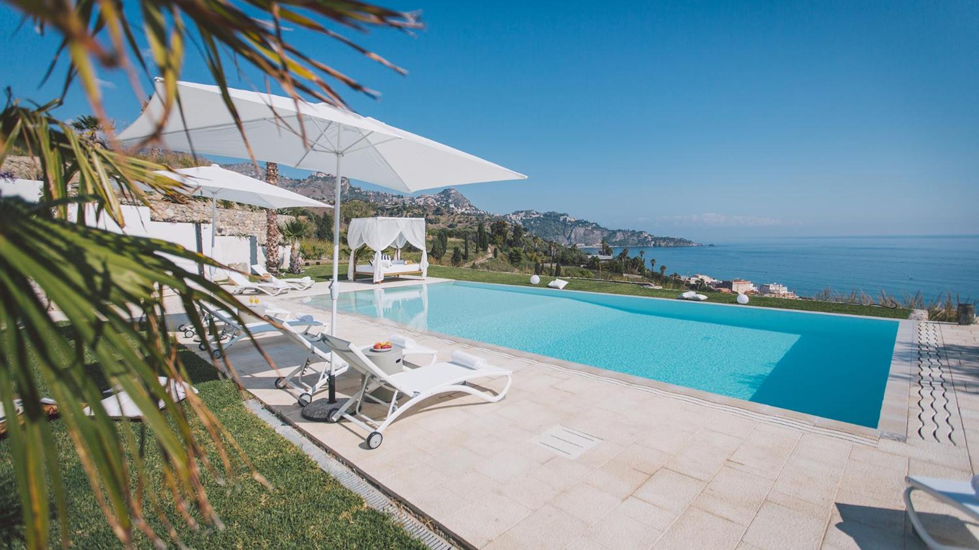 Villa Triscele 10, Emma Villas