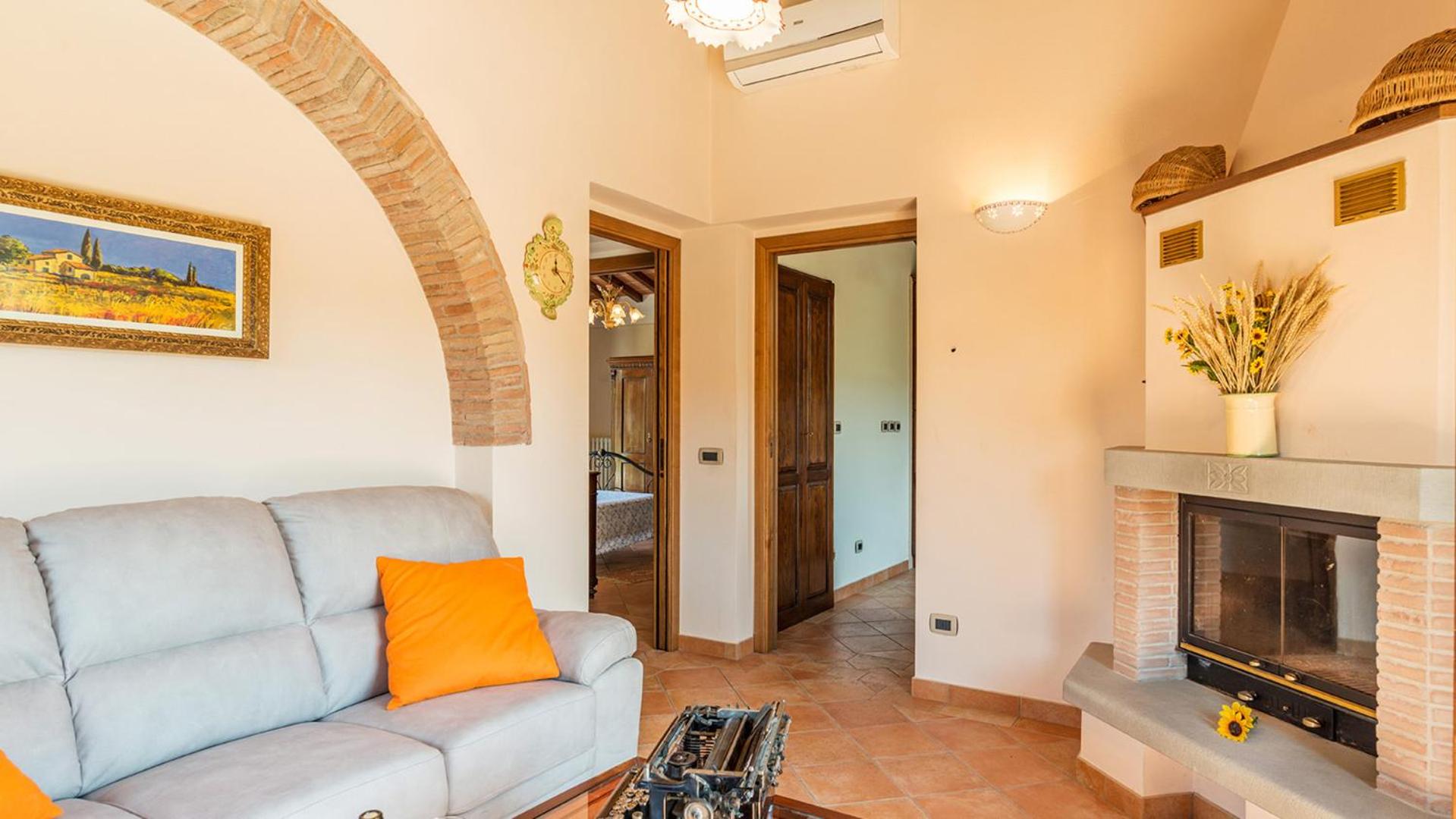 Vinciluna 4, Emma Villas view 5