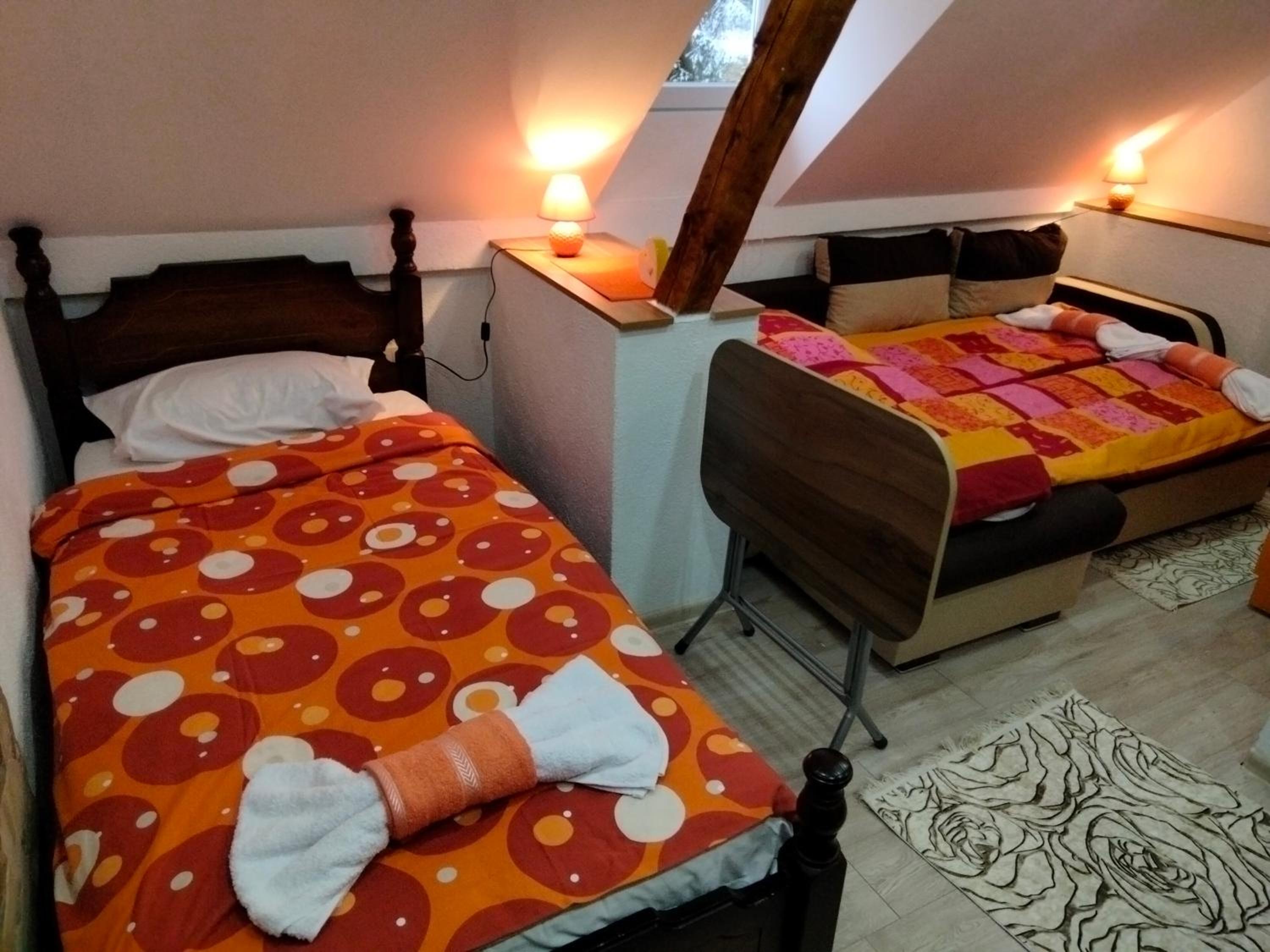 Apartmani Zlatarski DAR view 4
