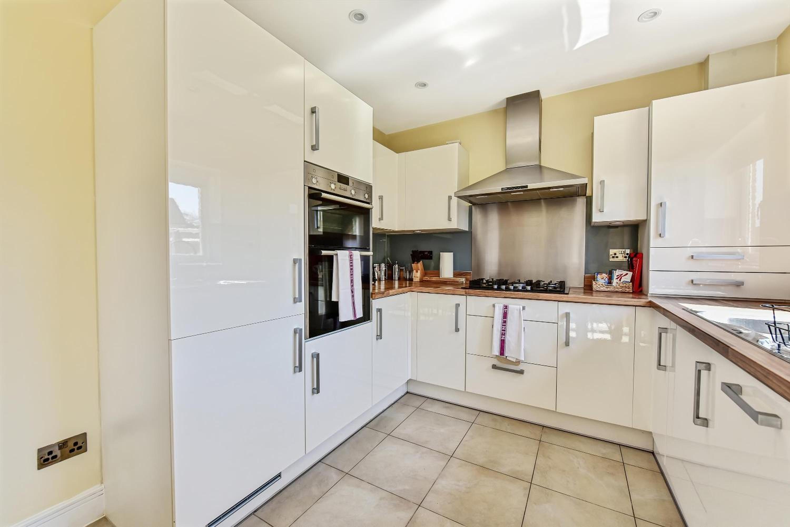London Heathrow Living Holywell Serviced Houses - 3 and 4 bedrooms By 360stays, photo 79