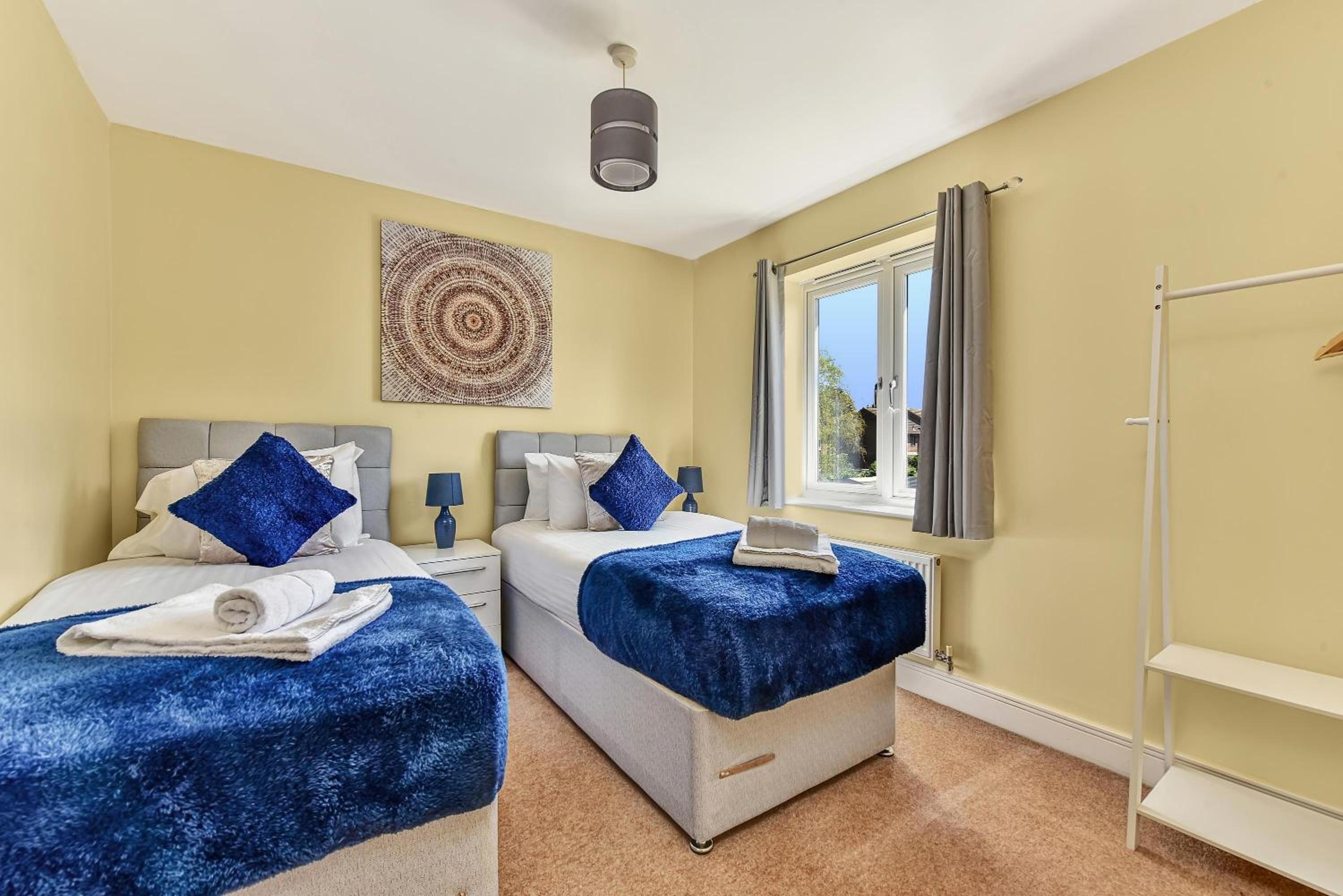 London Heathrow Living Holywell Serviced Houses - 3 and 4 bedrooms By 360stays, photo 23
