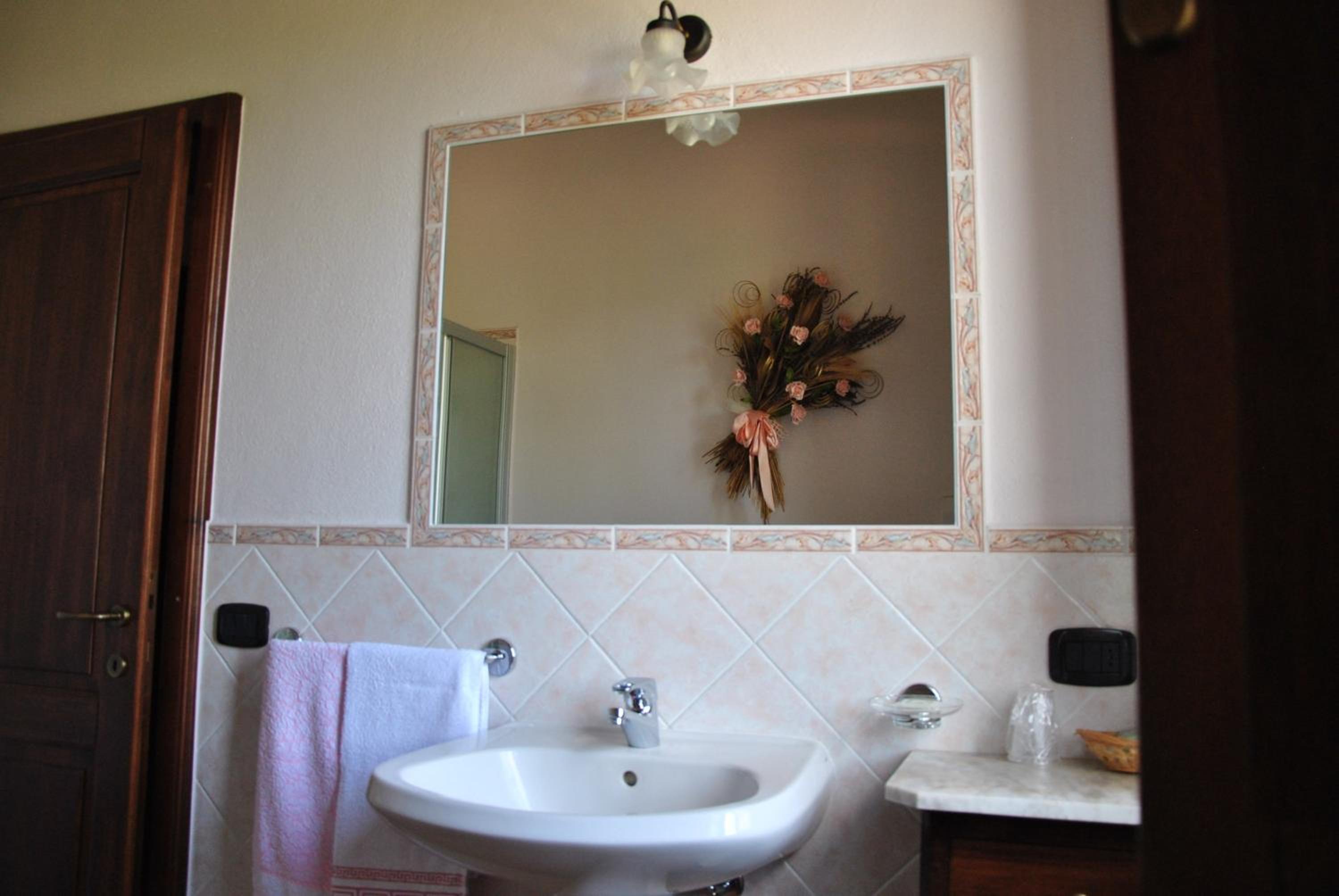 Photo 52