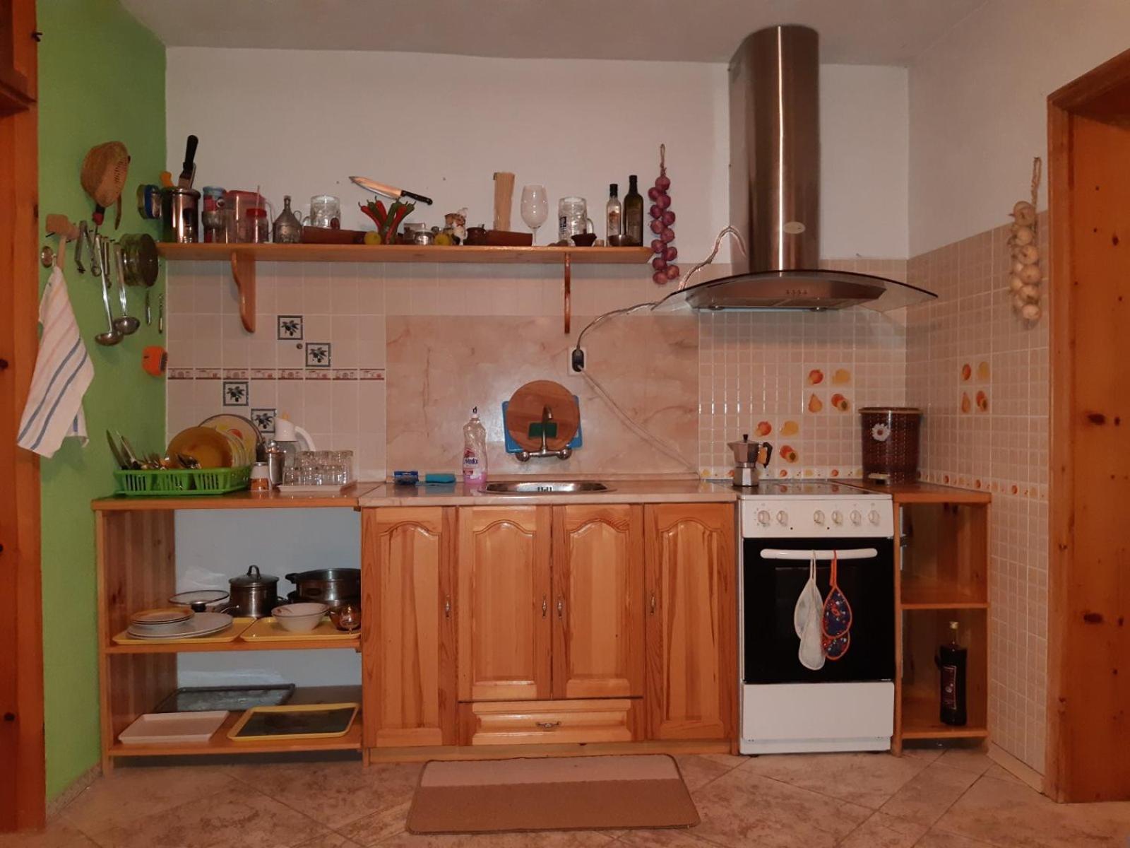 Къща Томови,стаи за гости