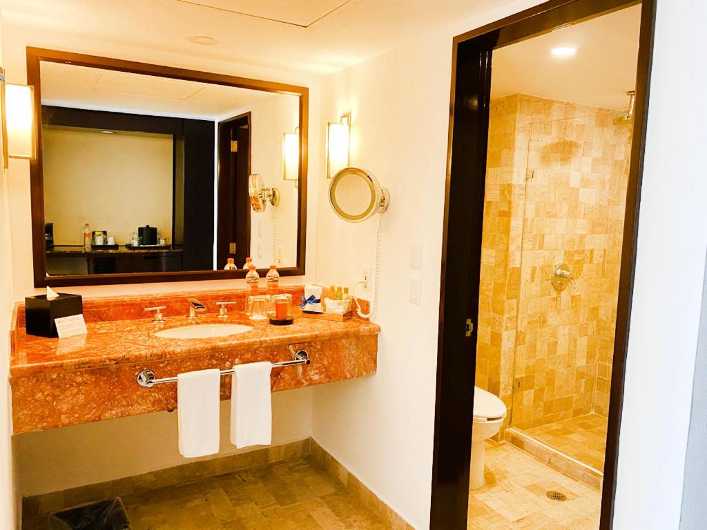Krystal Grand Cancun All Inclusive