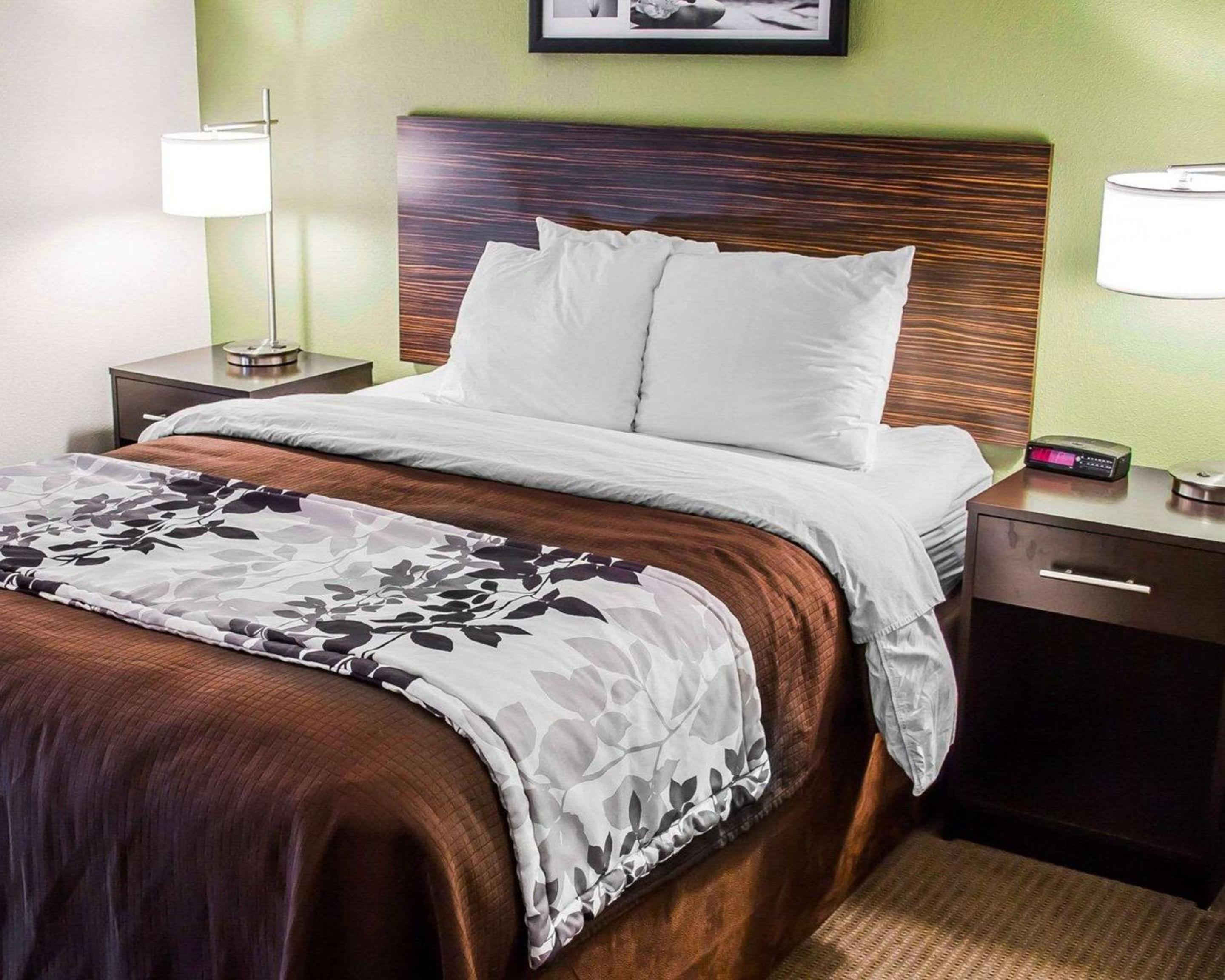 Roseburg Vacations - Sleep Inn  Suites Roseburg North Near Medical Center - Property Image 2