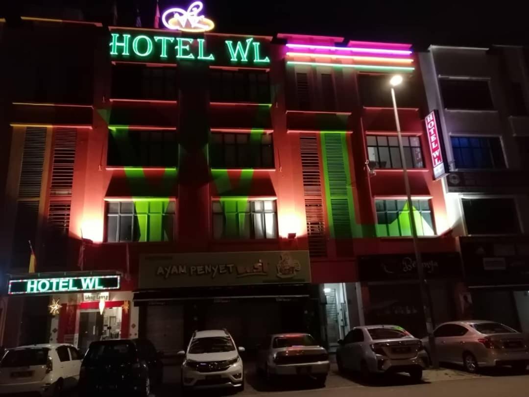 WL HOTEL photo 1