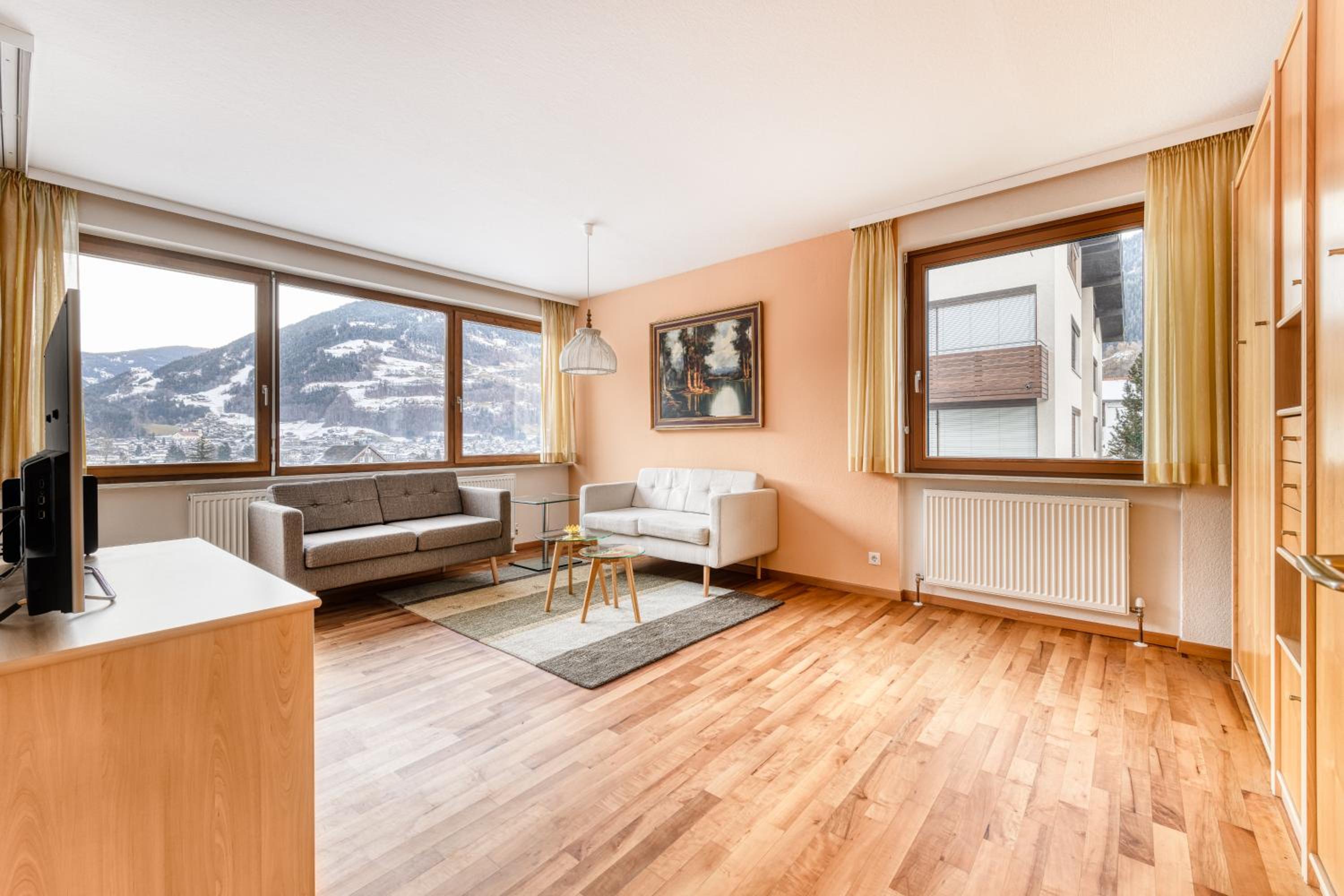 2-ZI Panorama Ferienwohnung Bluementin by A-Appartments