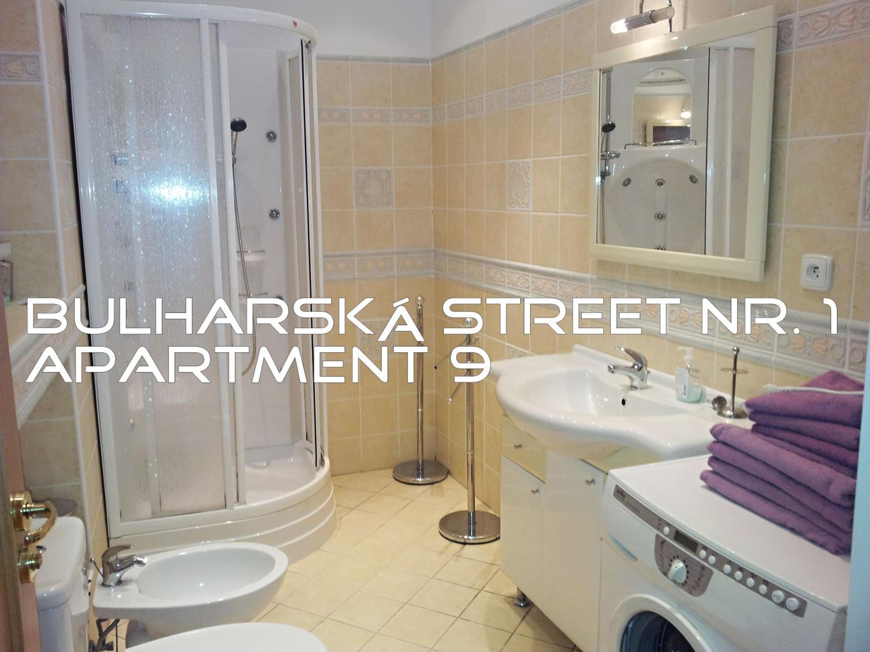 Holiday Apartments Bulharská 1