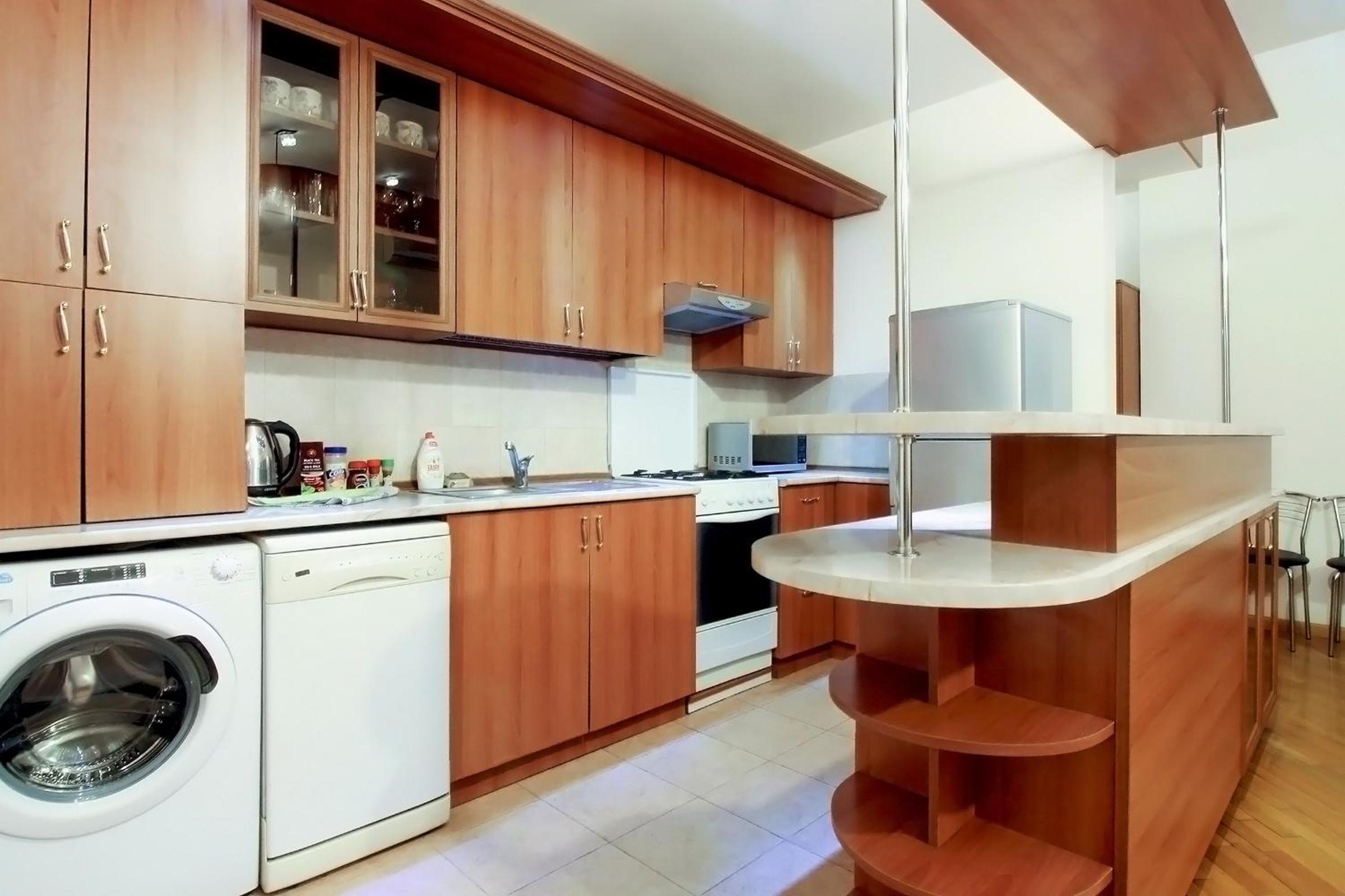 2 Bedroom Apartment on Chaikovski street