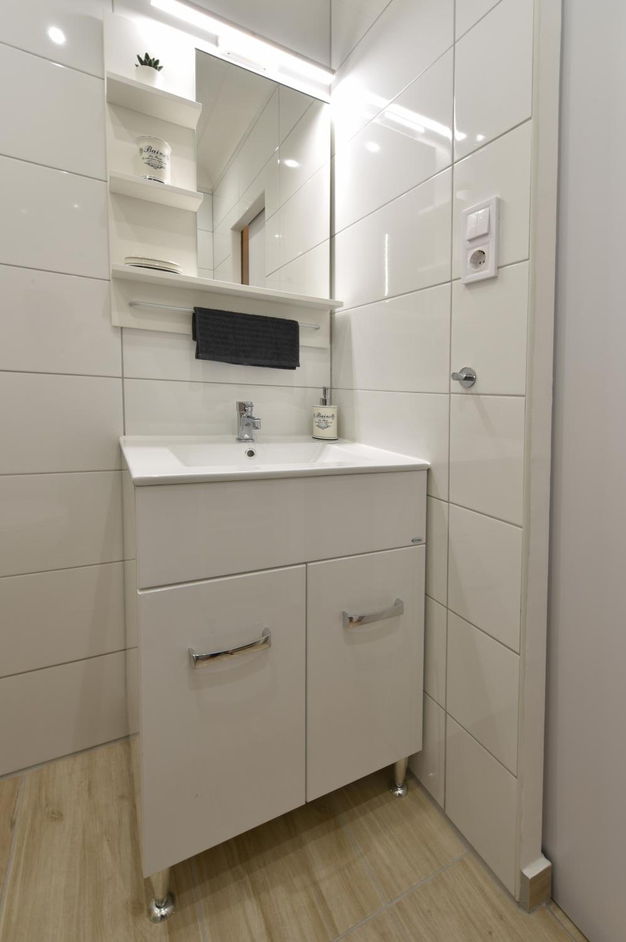Királykút 2 apartman - ingyen parkolás, bicajok, ac view 4