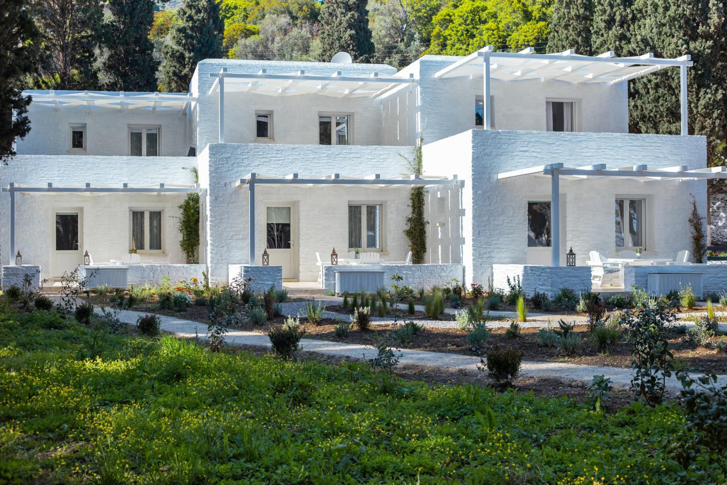 Hotel Votsalo Seaside - Image 1