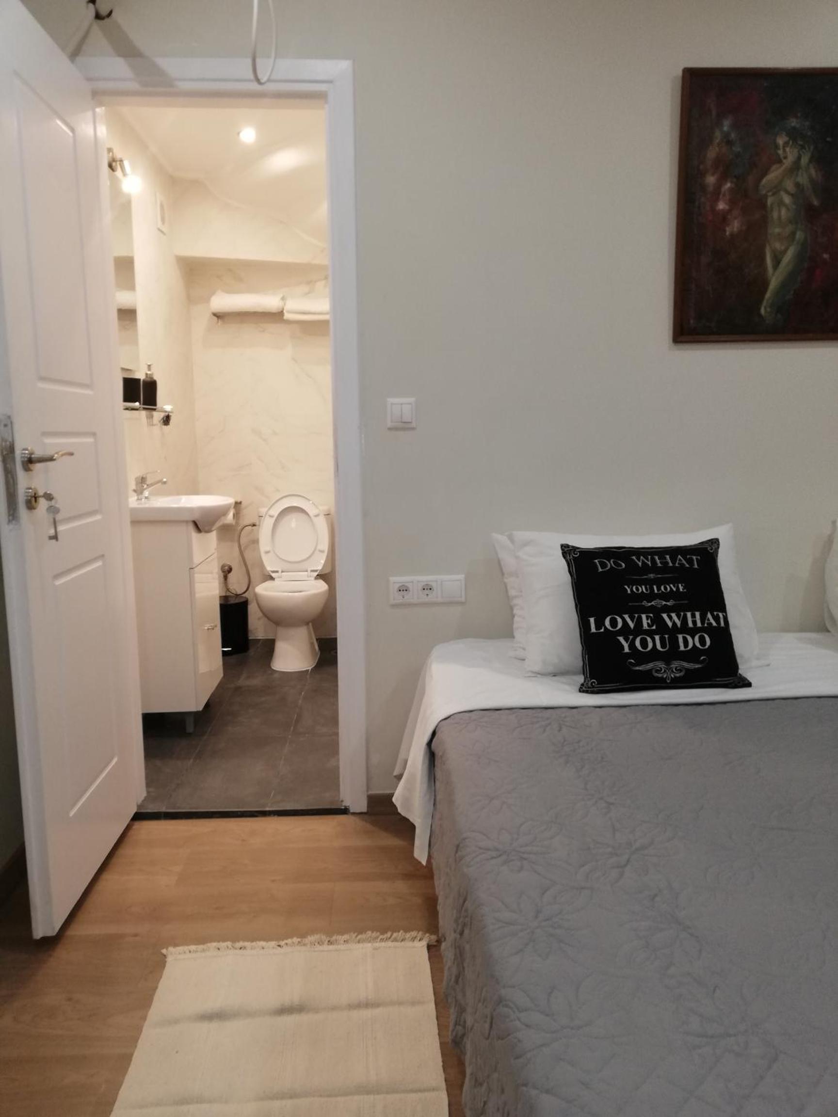 Central Apartments in Psiri - Athens
