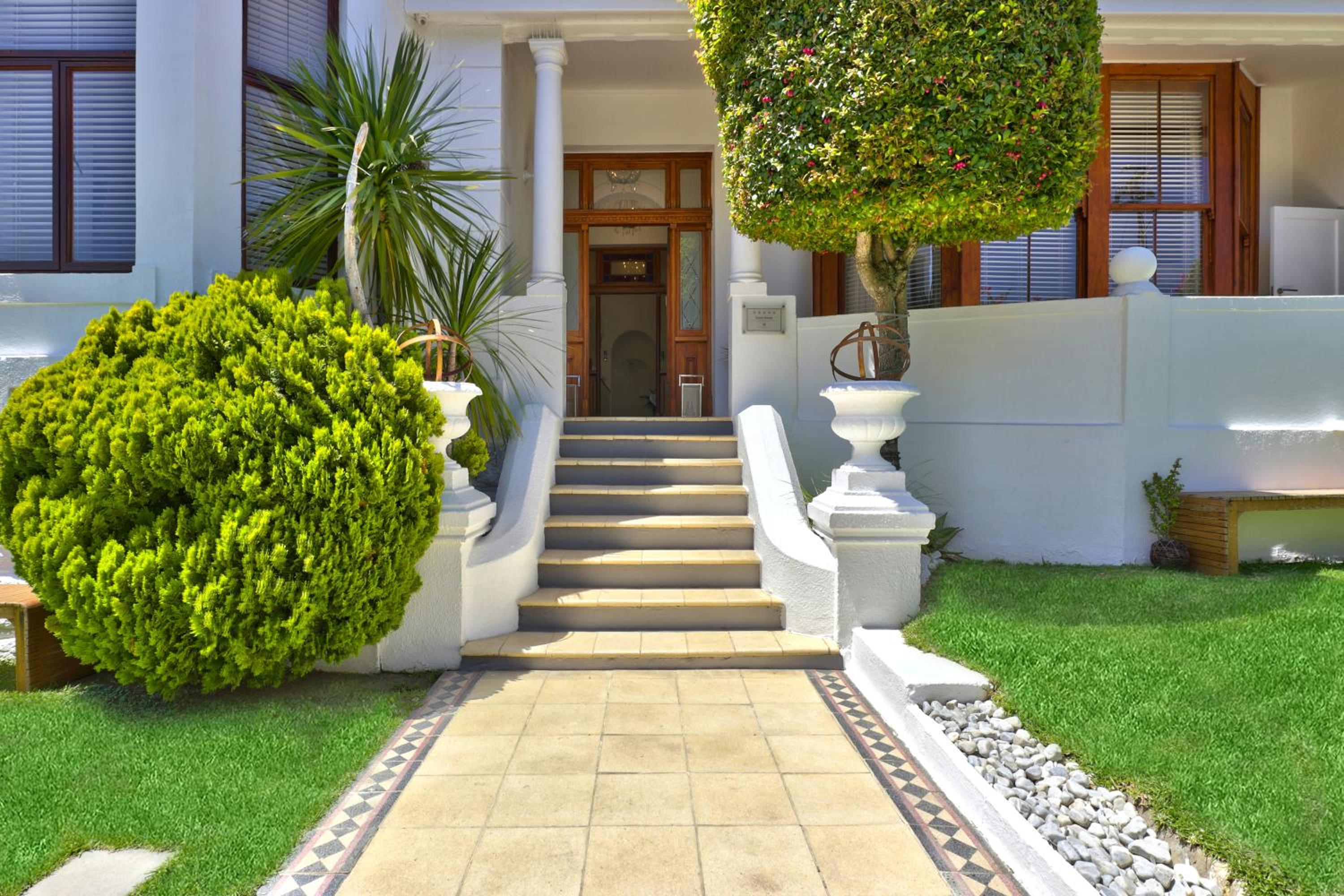 Hotel Cape Diem Lodge - Image 1