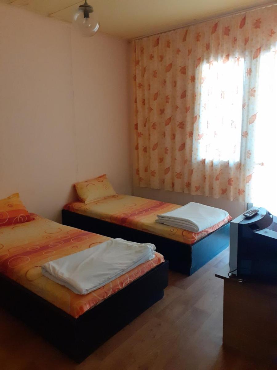 Photo 12