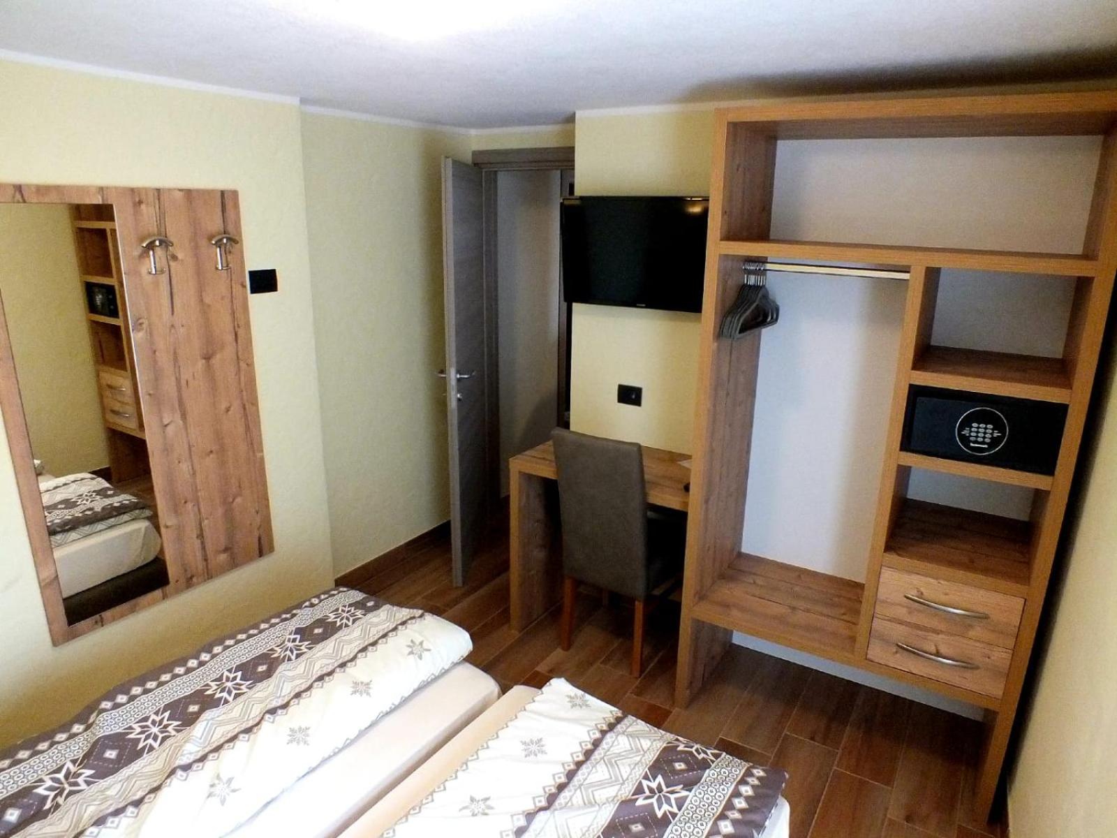 Photo 22