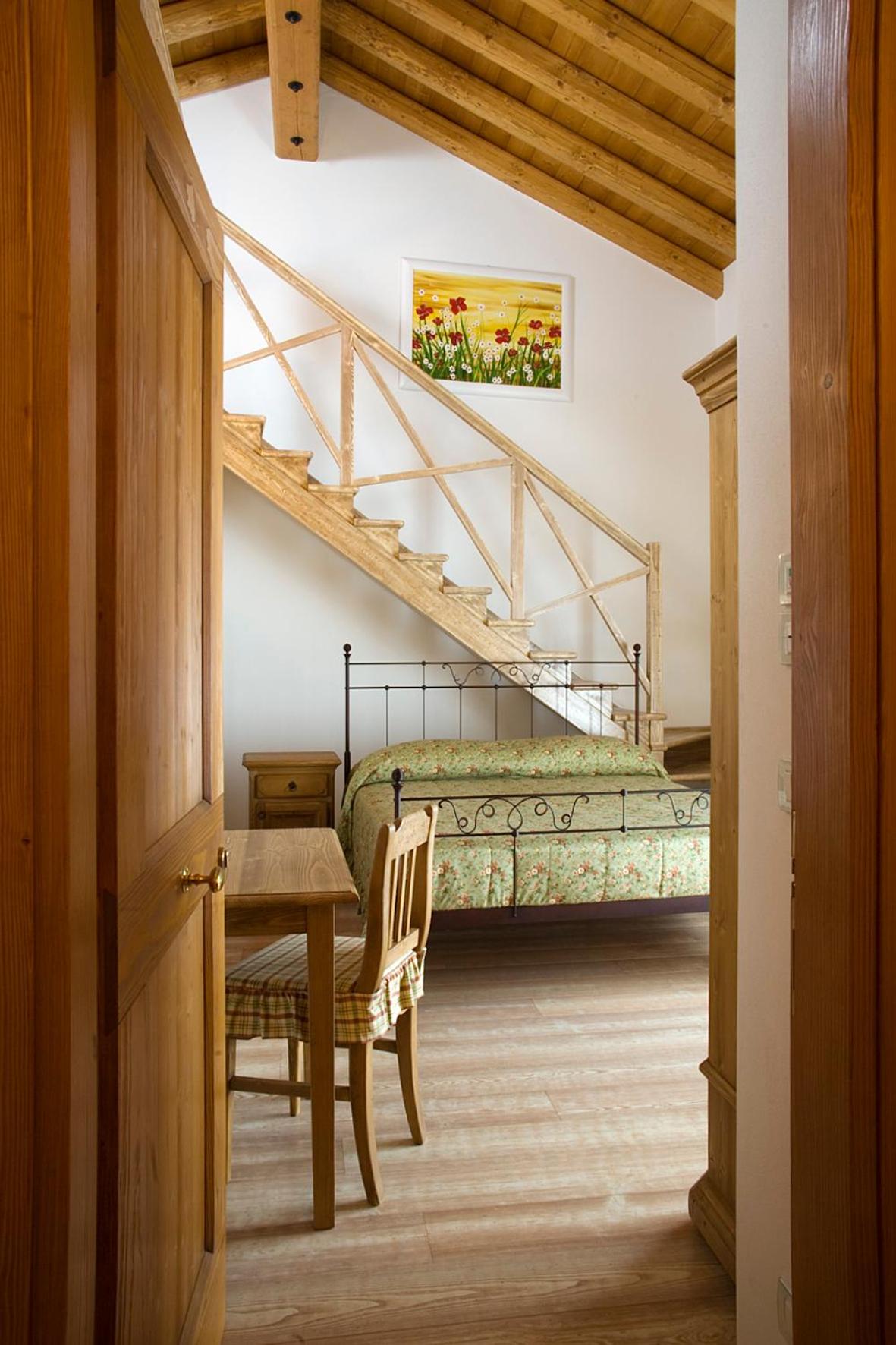 Photo 46