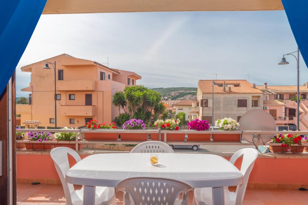 Casa Vacanze Palau view 2