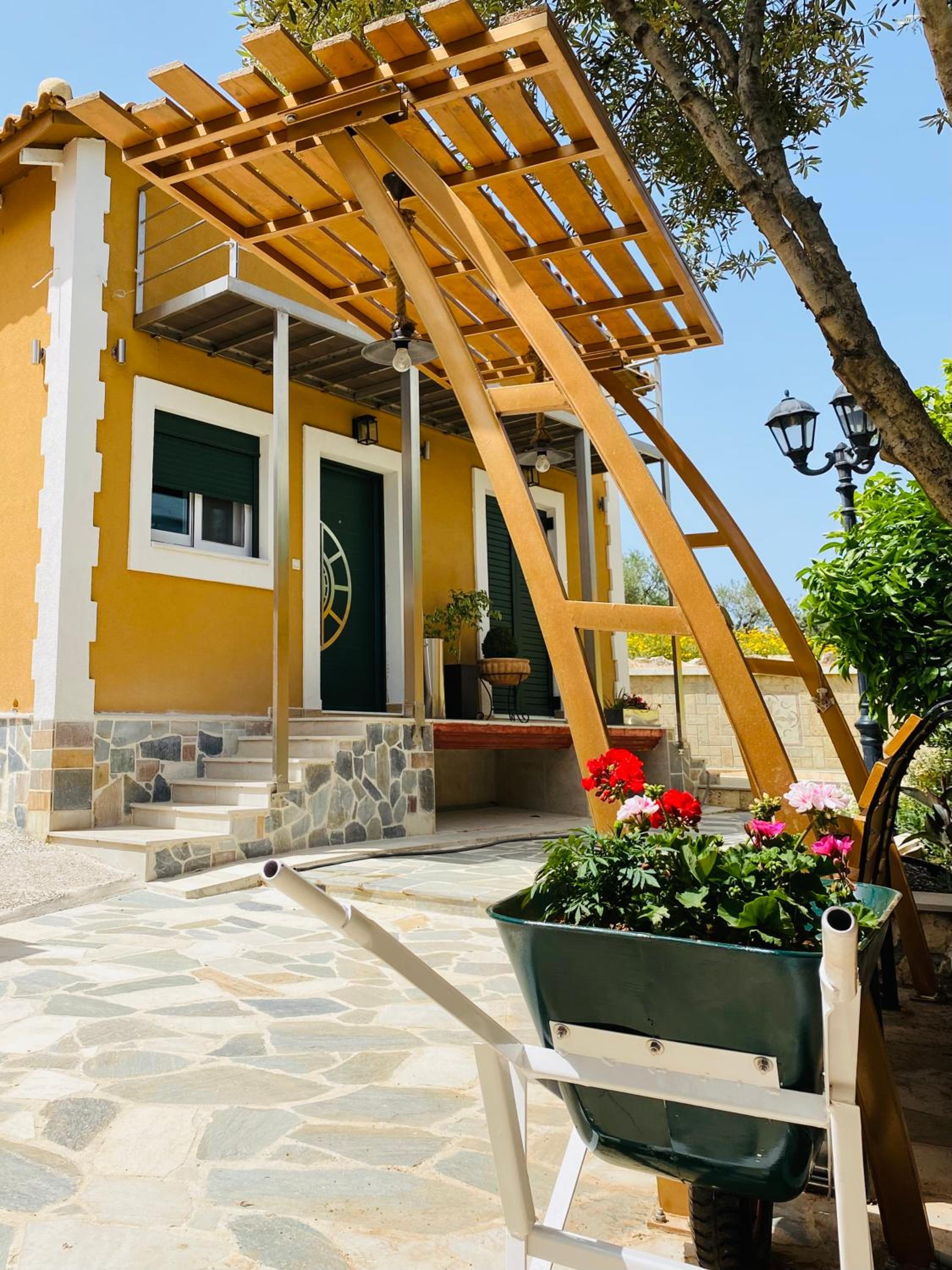 Zamor Family Villa 2