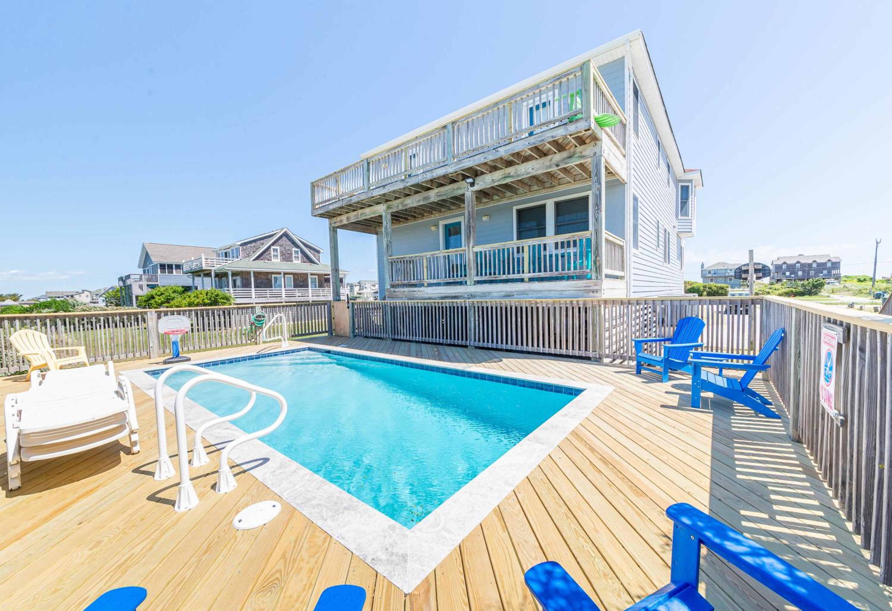 Mystic Memories - S Nags Head MP 19, Ocean View, Beach 80 Yds, Pool, Hot Tub, Close to Pier