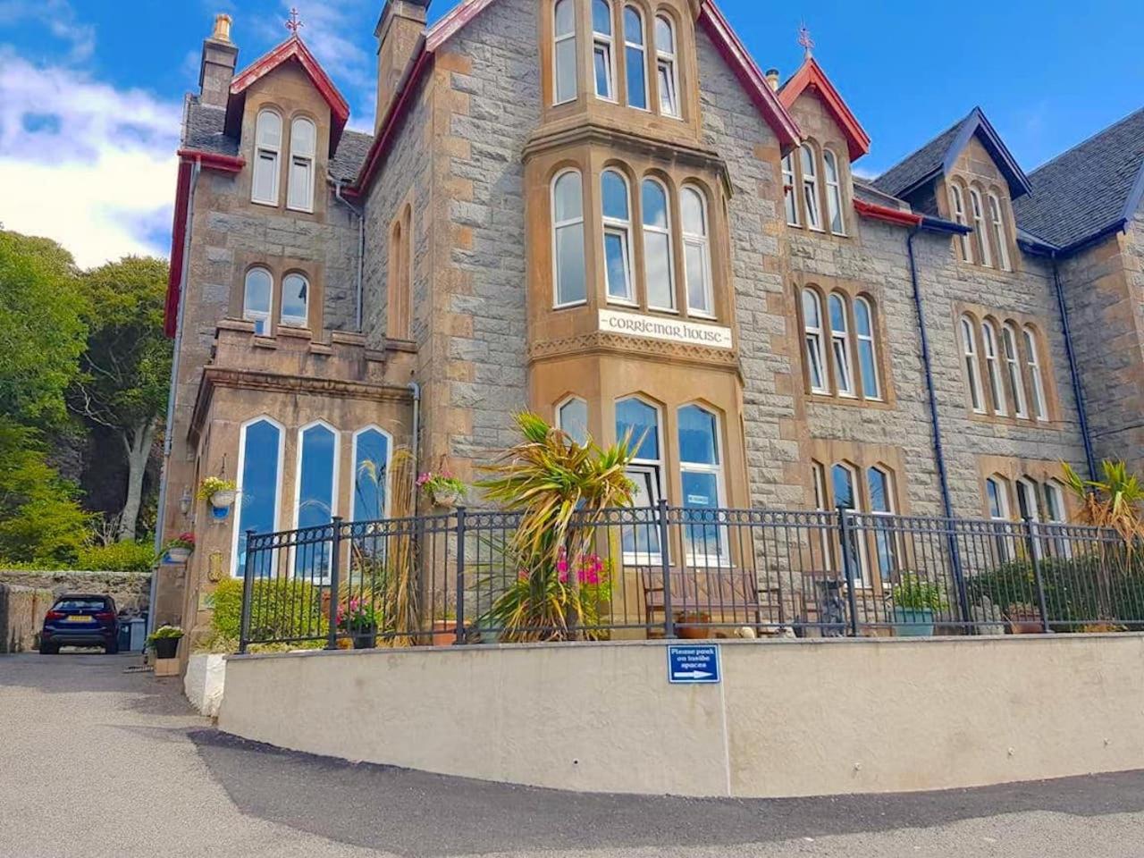 Hotel Corriemar House - Image 1