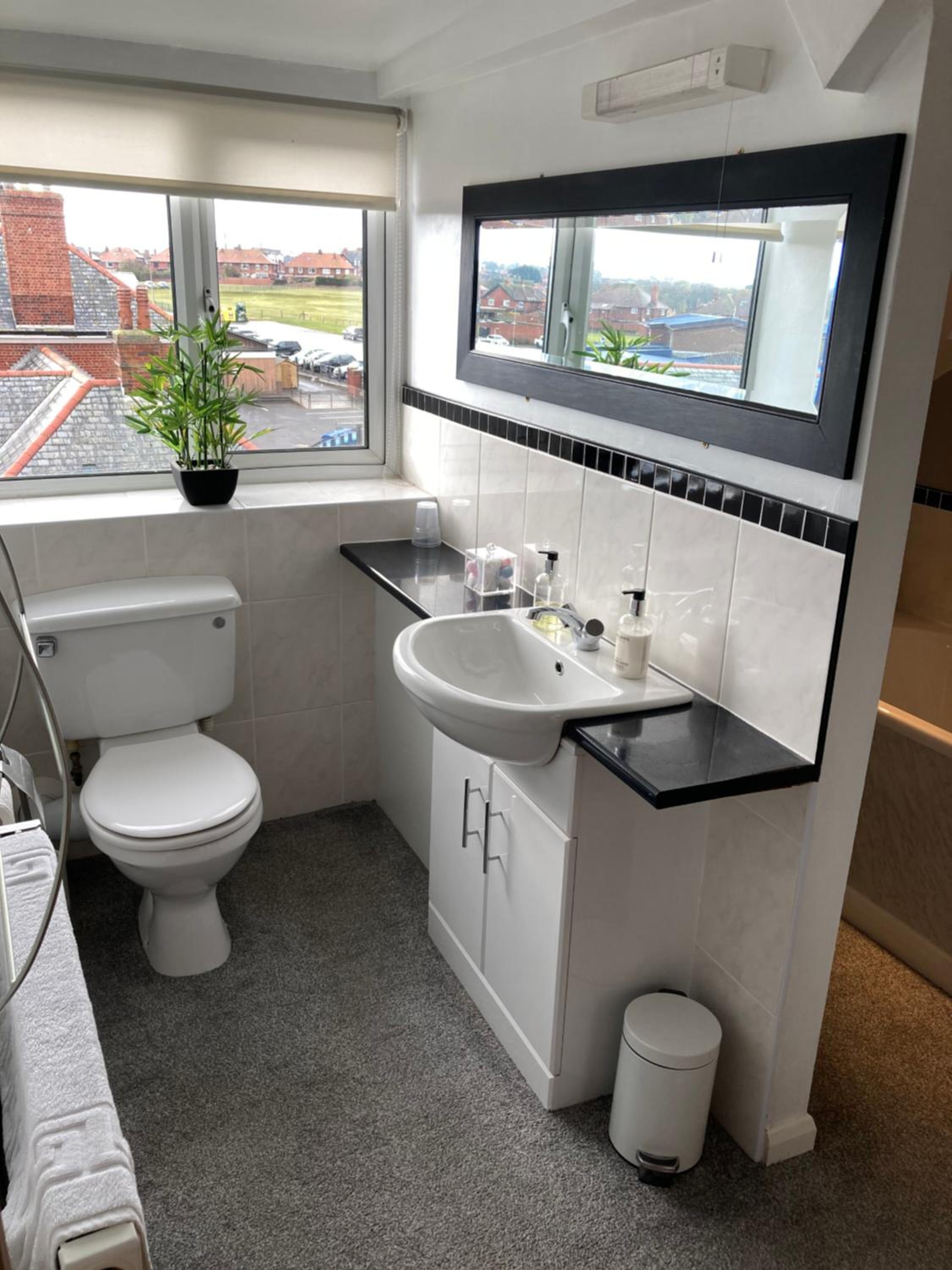 Ellies Guest House