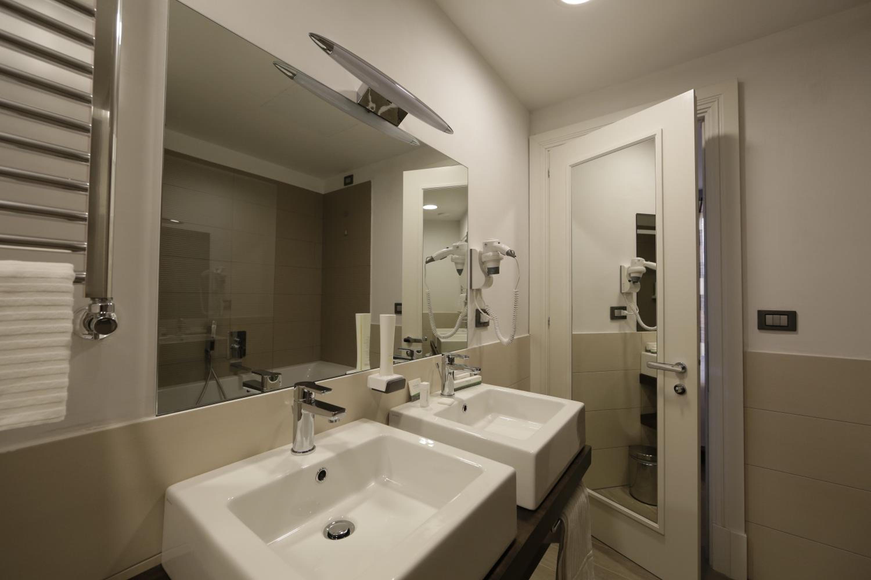 Fragrance Hotel St. Peter